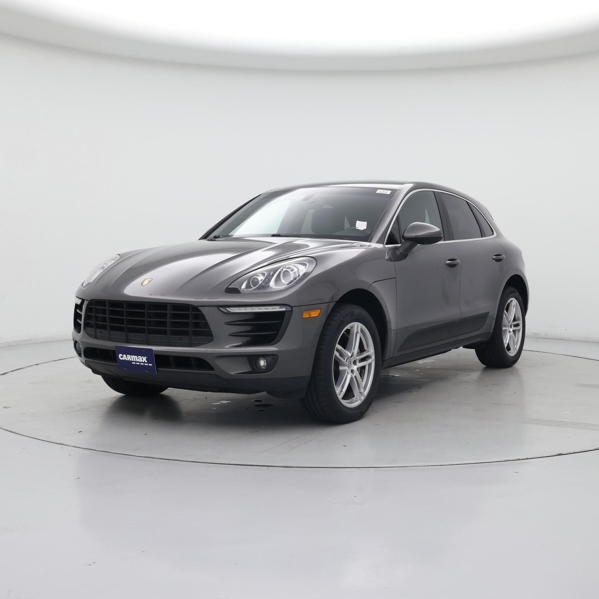 Thumbnail: 2016 Porsche Macan - 4