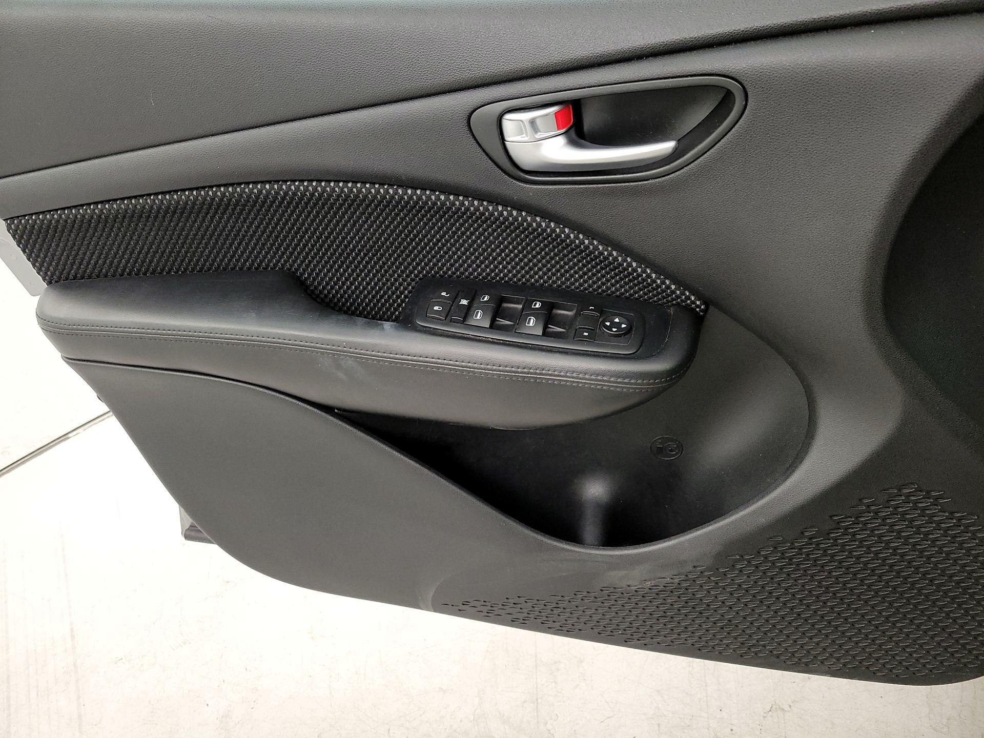 Thumbnail: 2015 Dodge Dart - 12