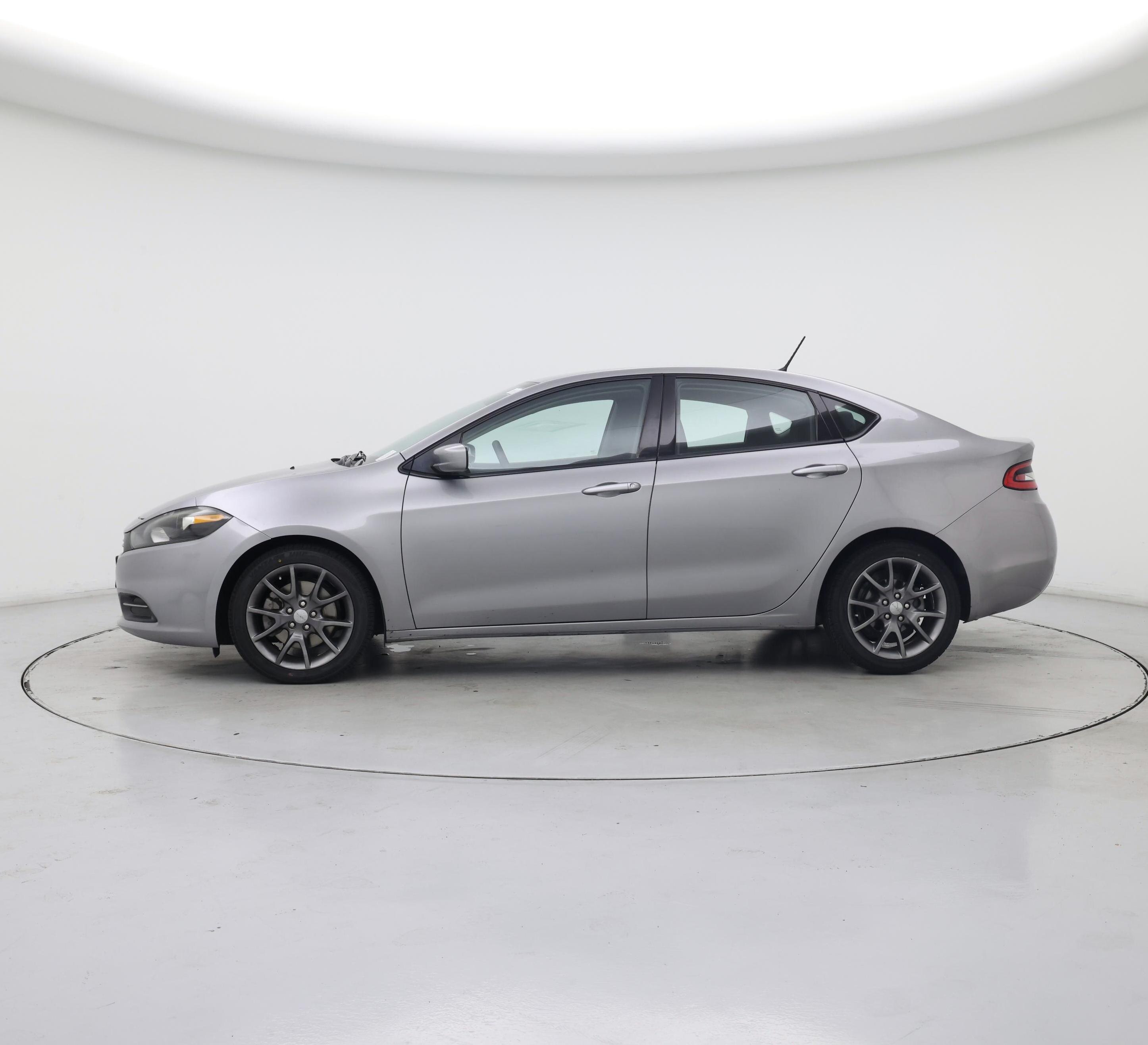 Thumbnail: 2015 Dodge Dart - 3