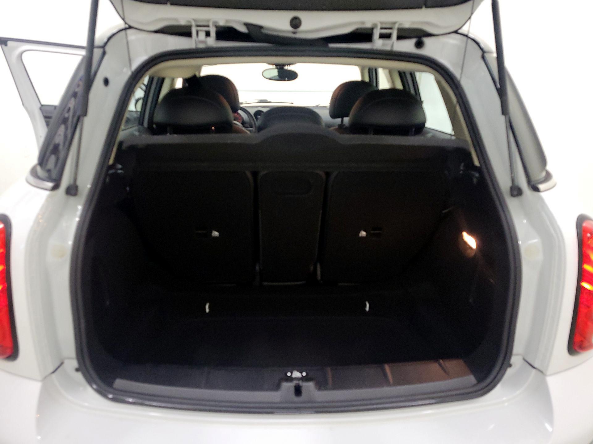 Thumbnail: 2015 MINI Cooper Countryman - 19