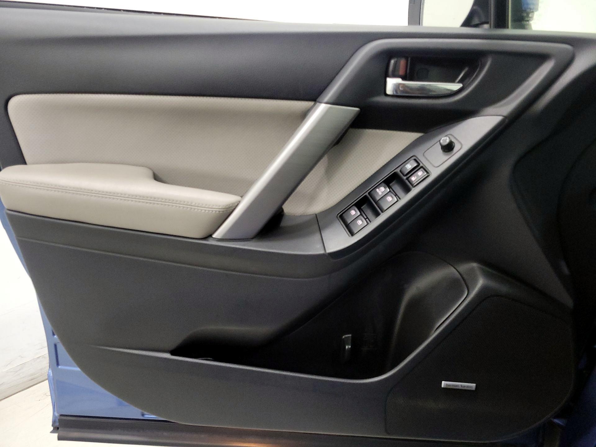 Thumbnail: 2015 Subaru Forester - 12