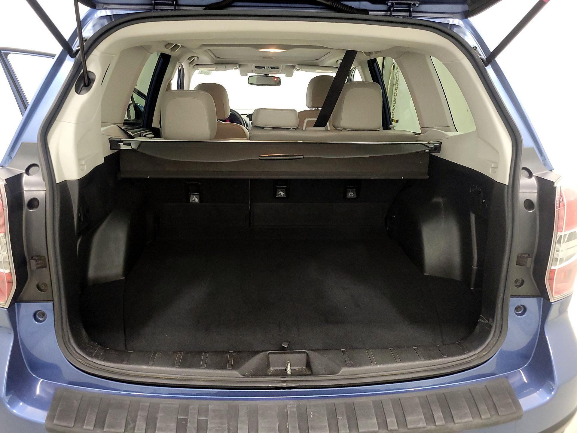 Thumbnail: 2015 Subaru Forester - 20