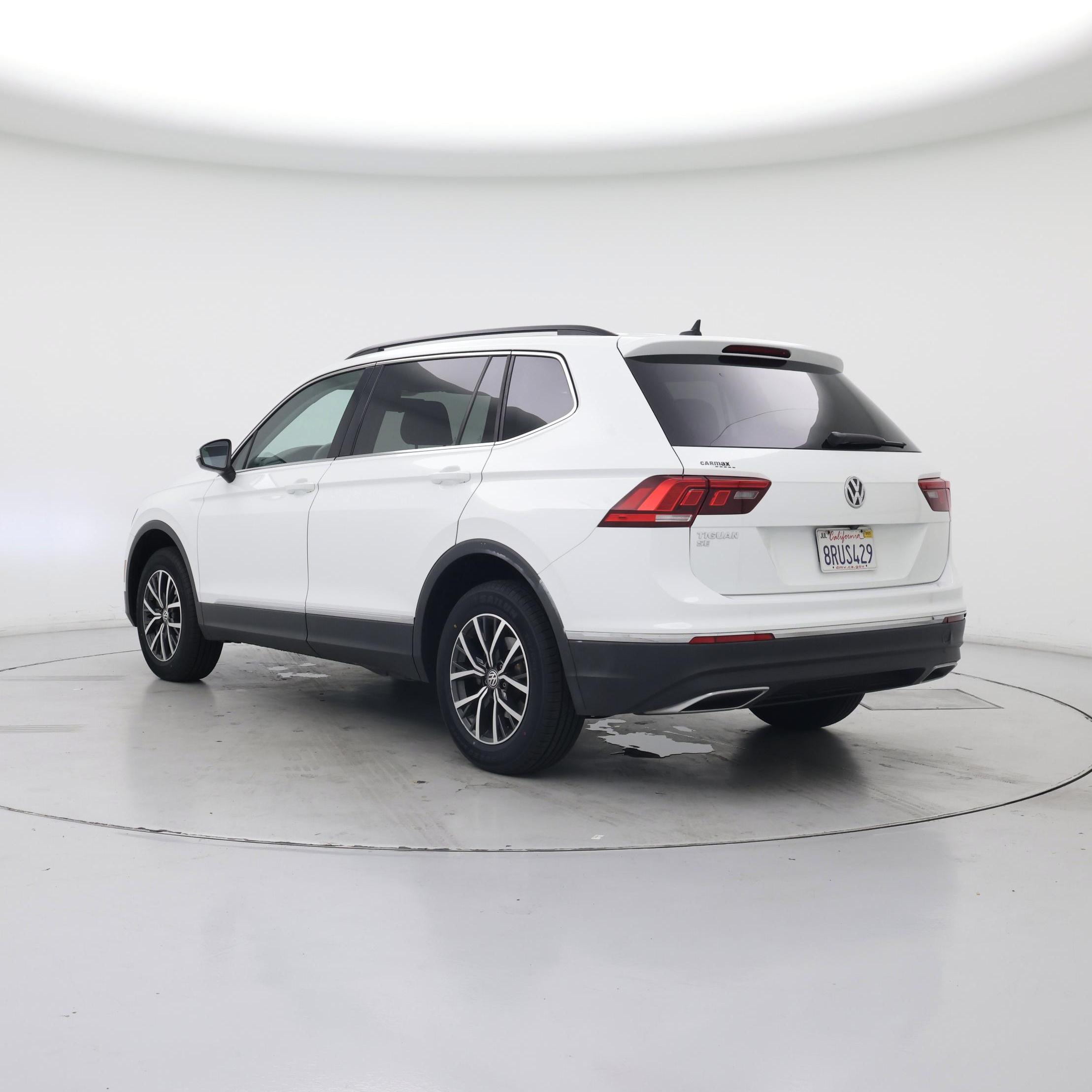 Thumbnail: 2020 Volkswagen Tiguan - 2