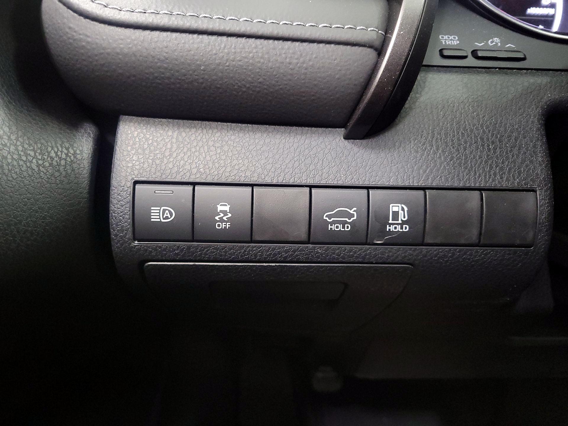 Thumbnail: 2024 Toyota Camry - 13