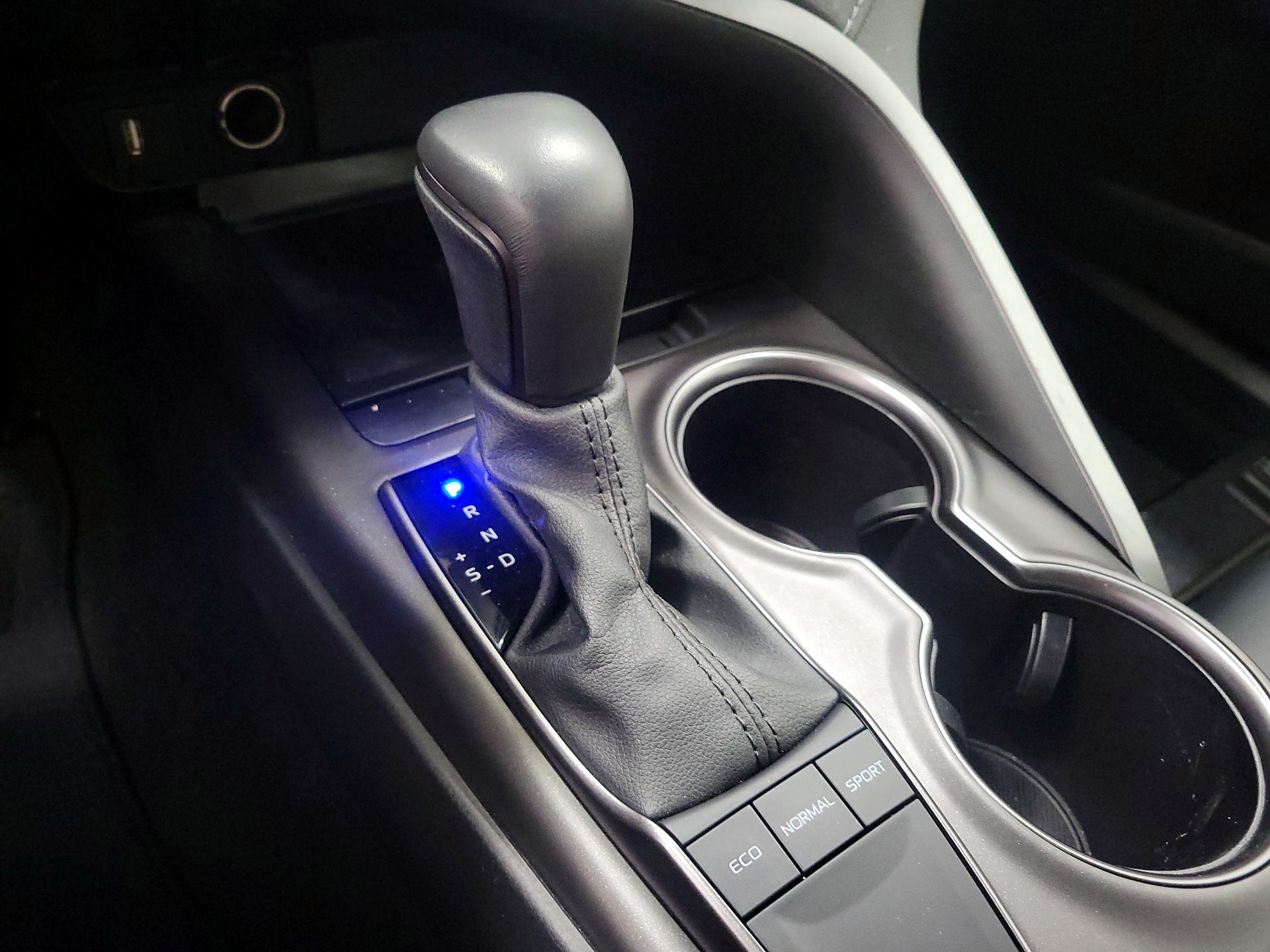 Thumbnail: 2024 Toyota Camry - 17