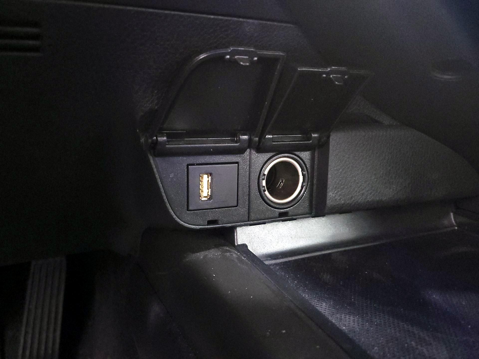 Thumbnail: 2024 Toyota Camry - 18