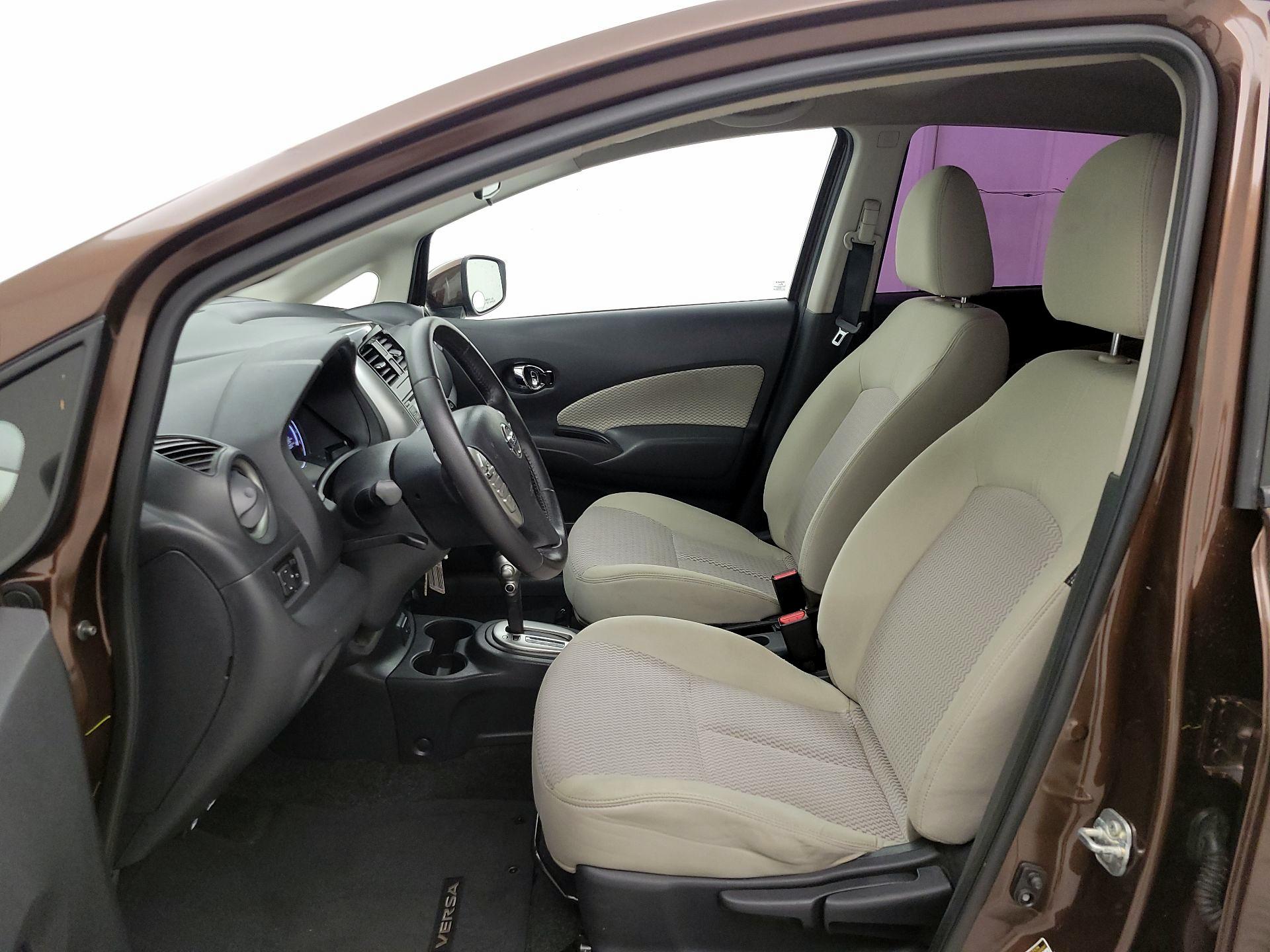 Thumbnail: 2017 Nissan Versa Note - 11