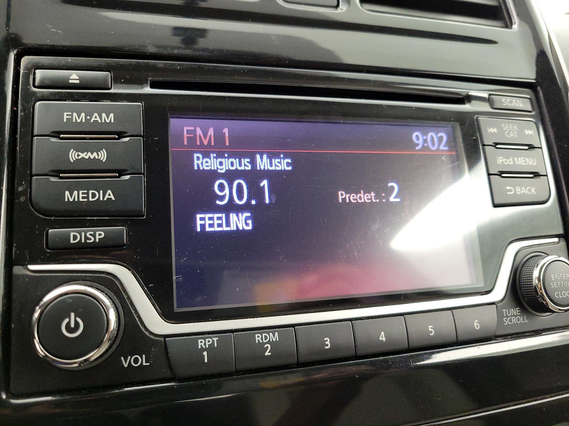 Thumbnail: 2017 Nissan Versa Note - 15