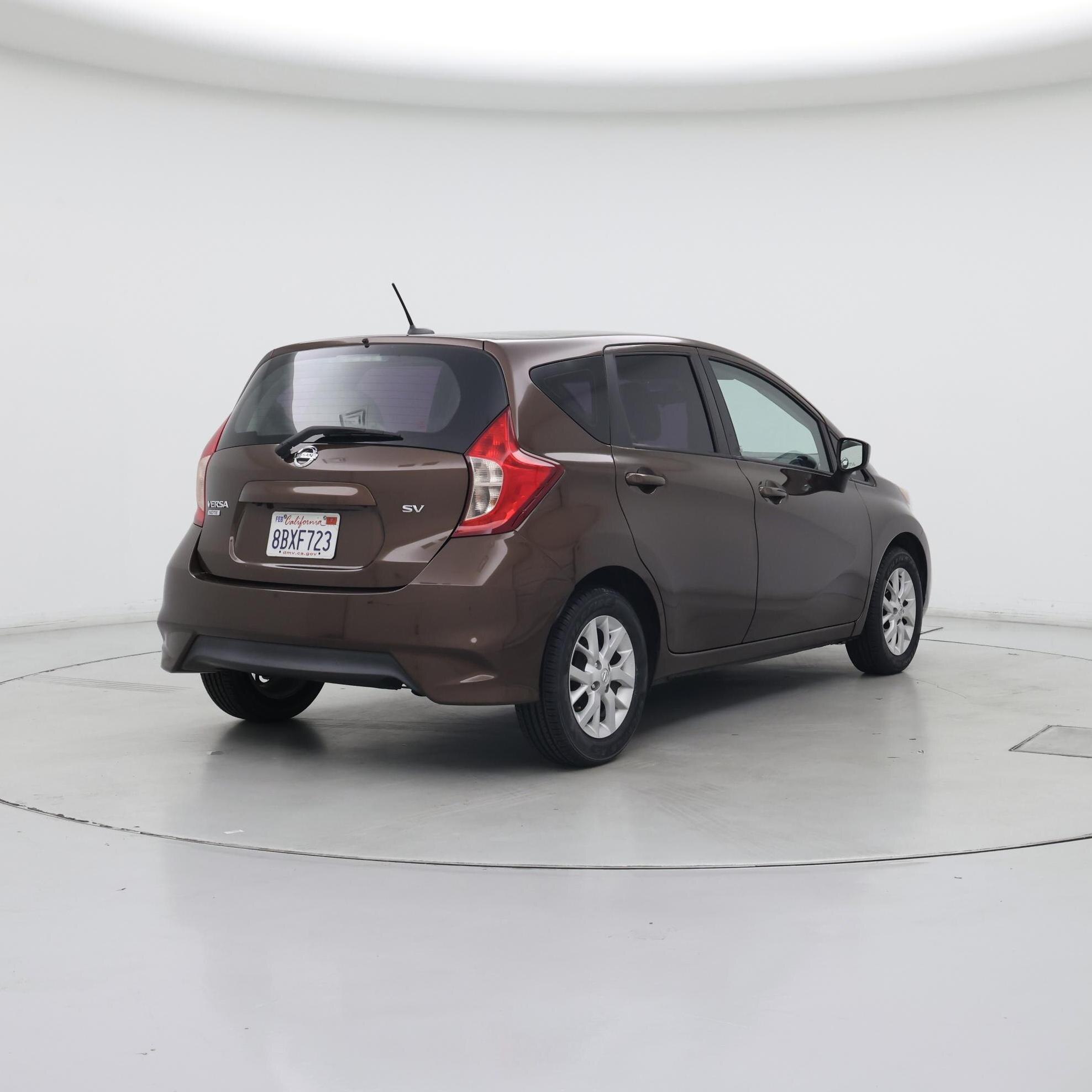 Thumbnail: 2017 Nissan Versa Note - 8