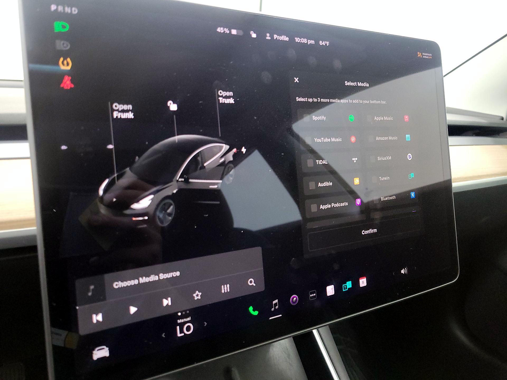 Thumbnail: 2019 Tesla Model 3 - 14