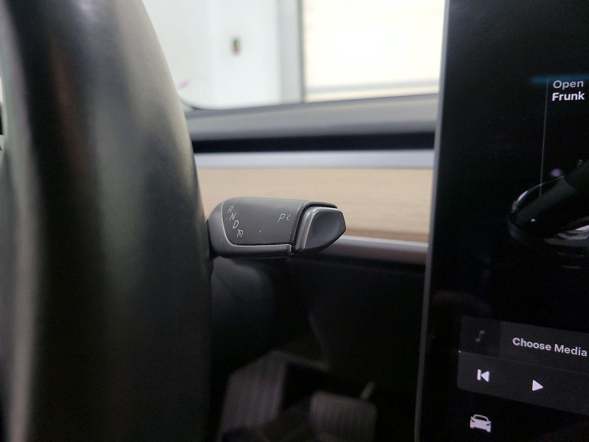 Thumbnail: 2019 Tesla Model 3 - 16