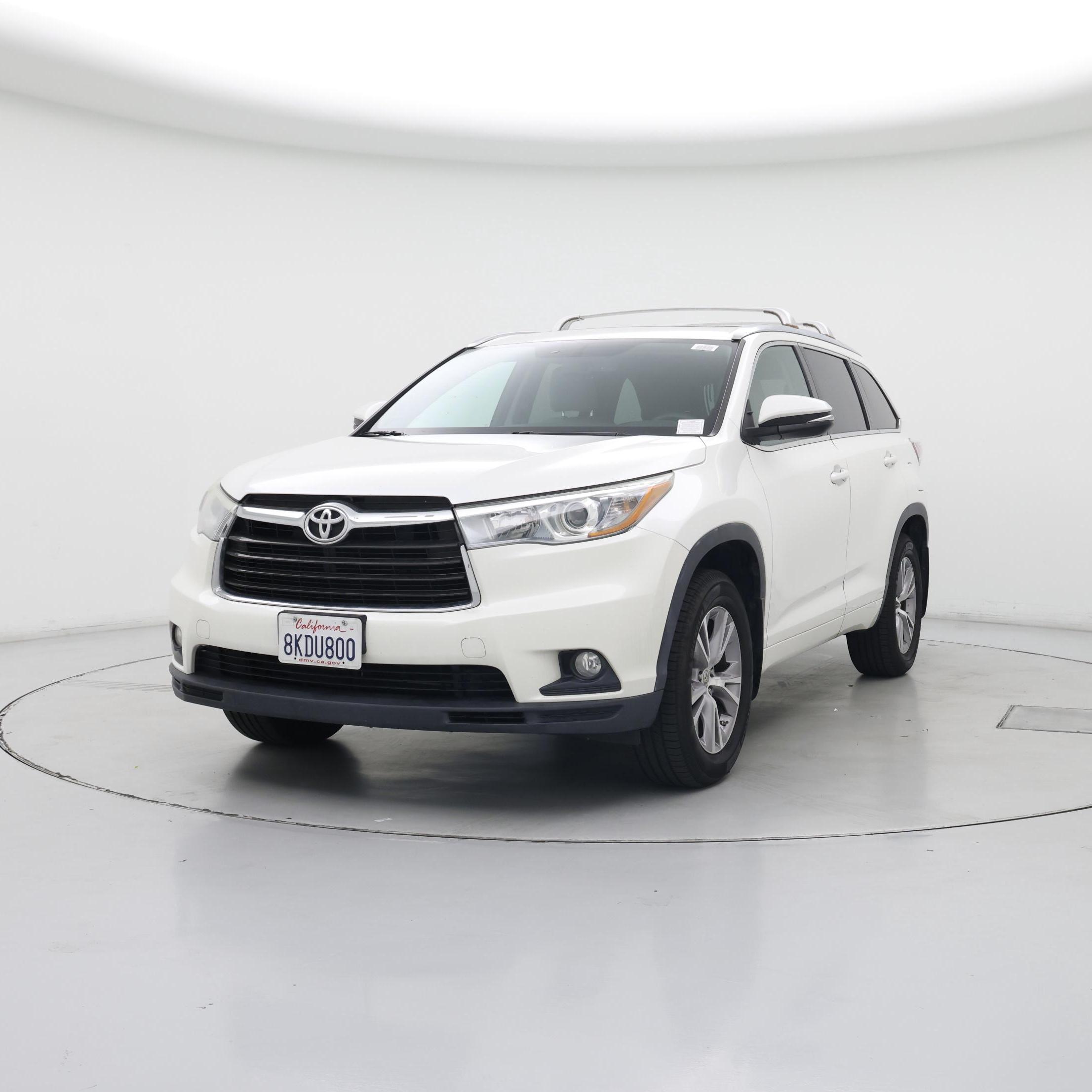 Thumbnail: 2015 Toyota Highlander - 4