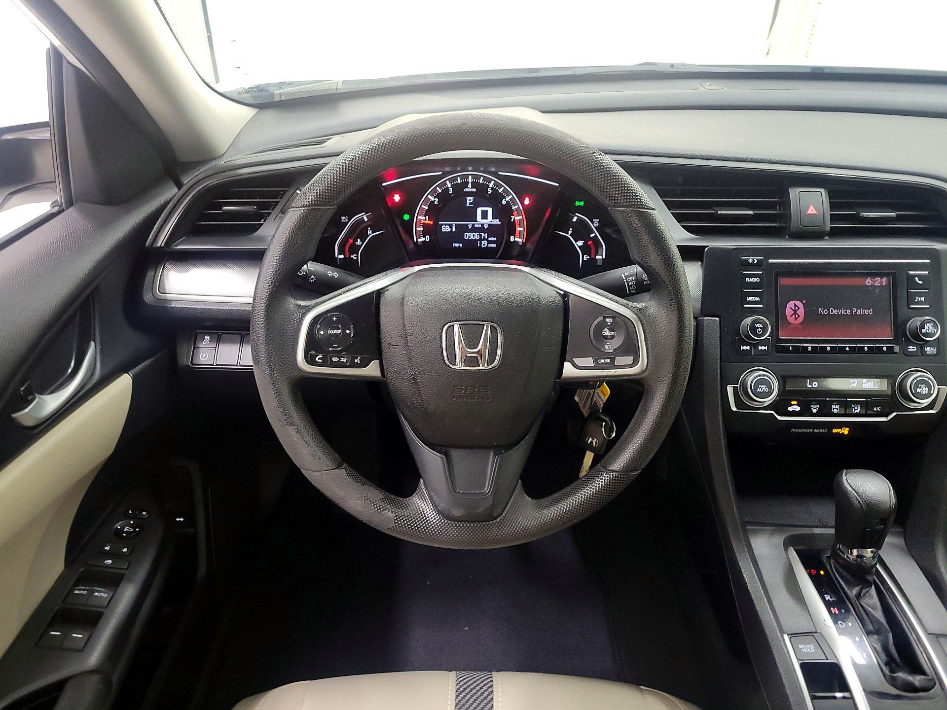 Thumbnail: 2017 Honda Civic - 10