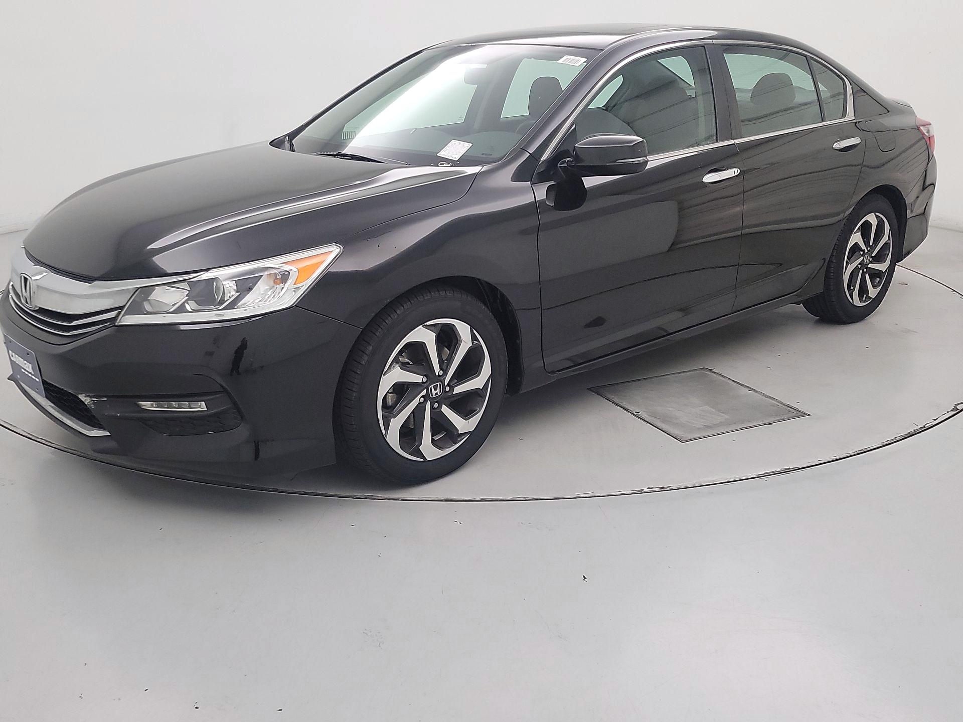 Thumbnail: 2017 Honda Accord - 3