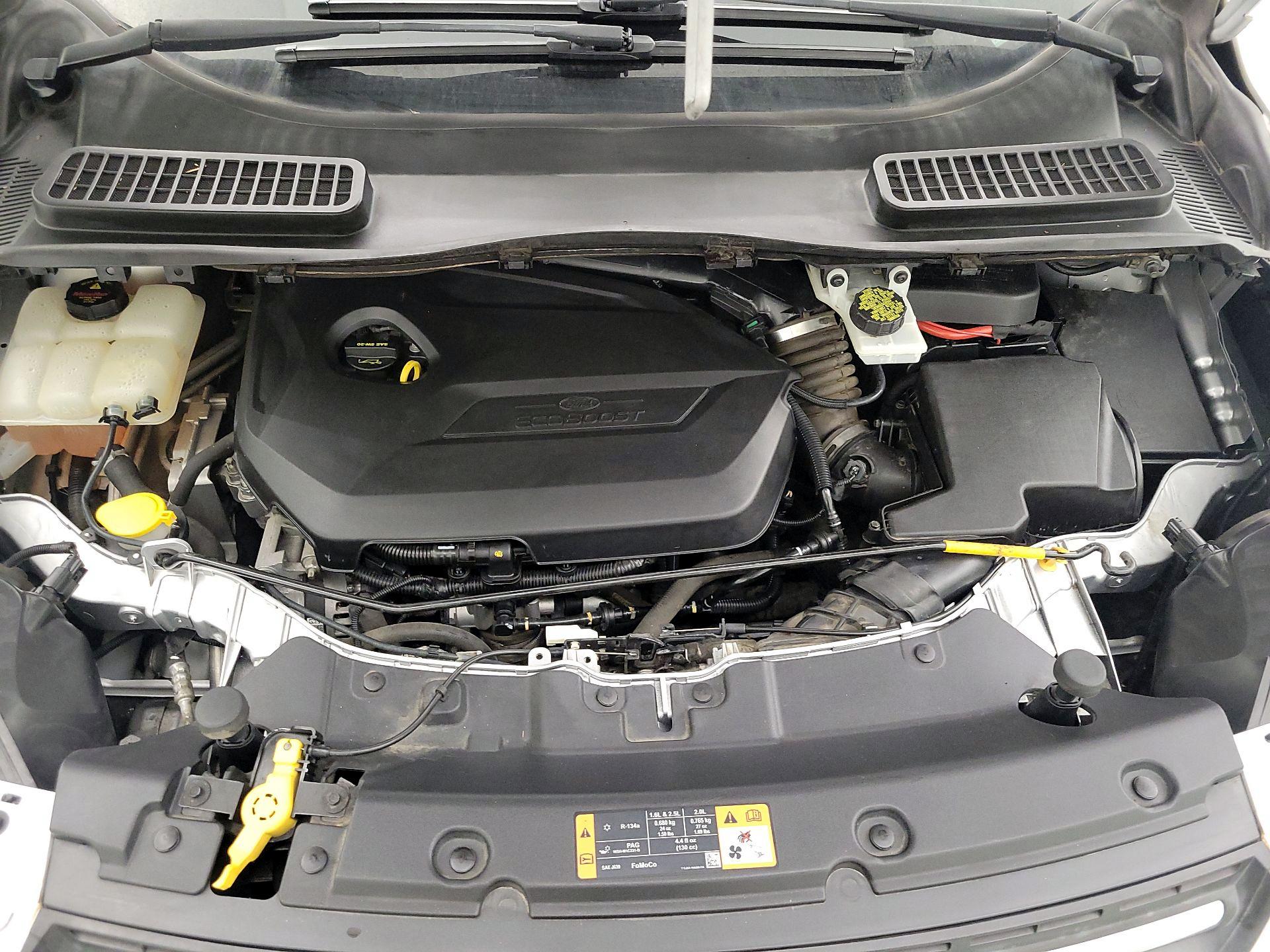 Thumbnail: 2015 Ford Escape - 20