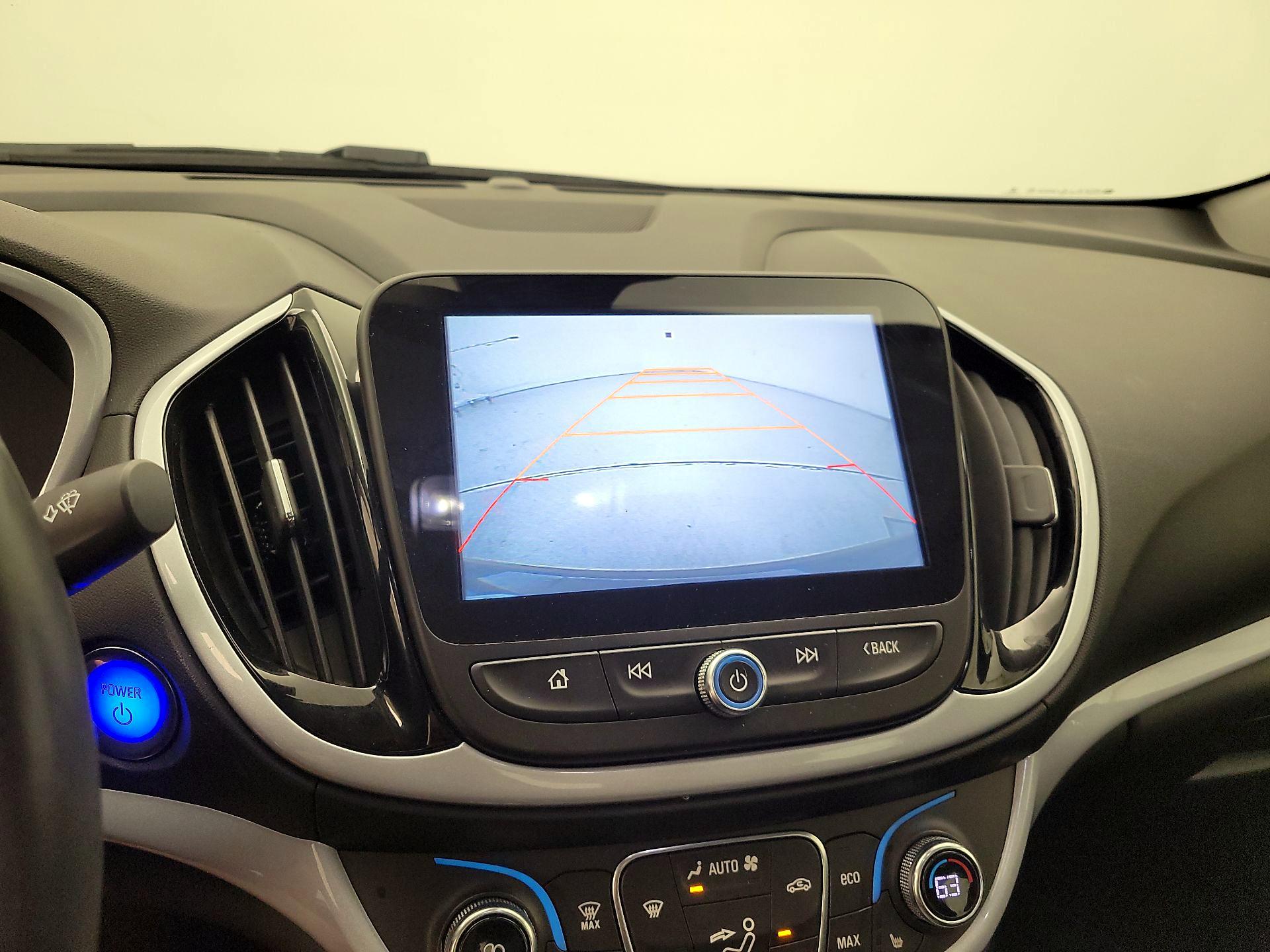 Thumbnail: 2017 Chevrolet Volt - 14