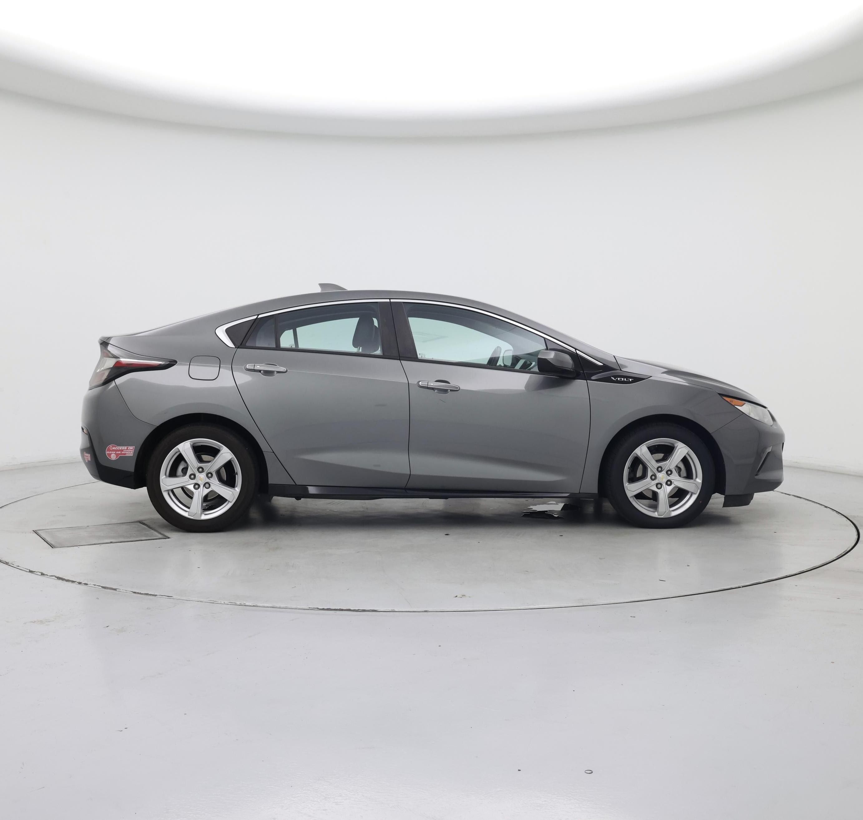 Thumbnail: 2017 Chevrolet Volt - 7