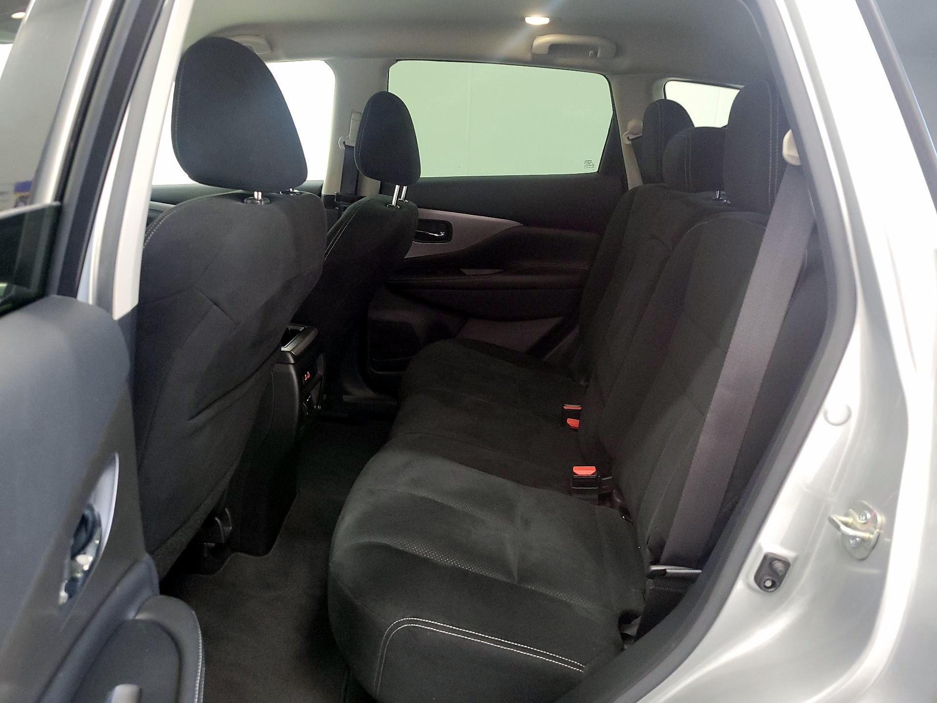 Thumbnail: 2020 Nissan Murano - 17