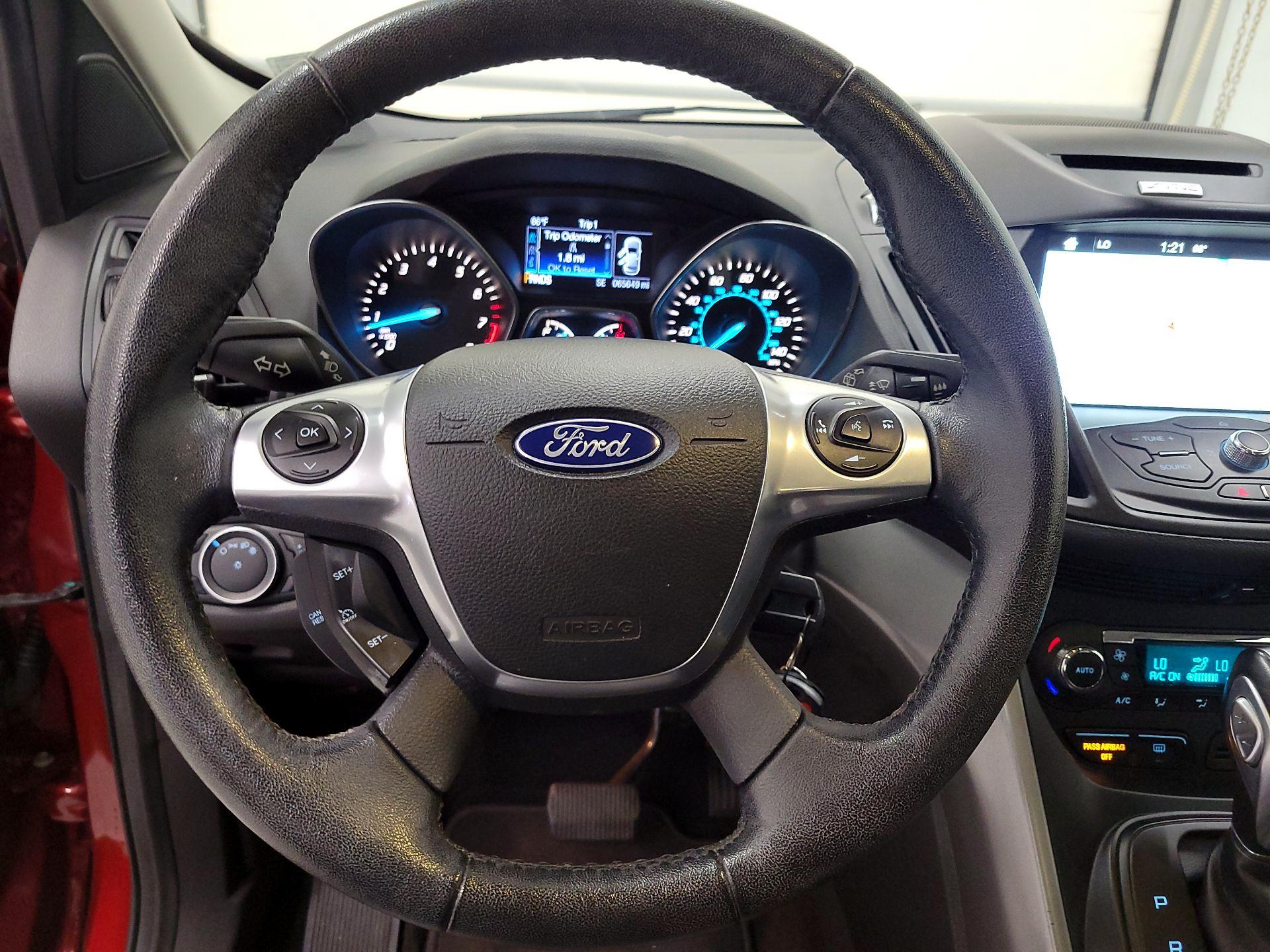 Thumbnail: 2016 Ford Escape - 10