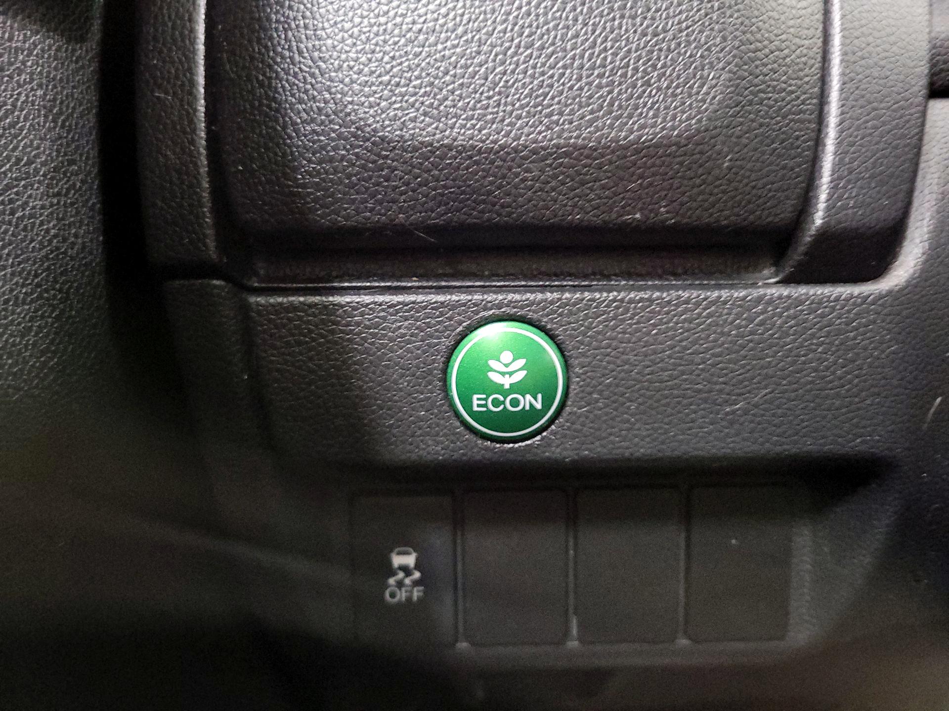 Thumbnail: 2016 Honda Fit - 13