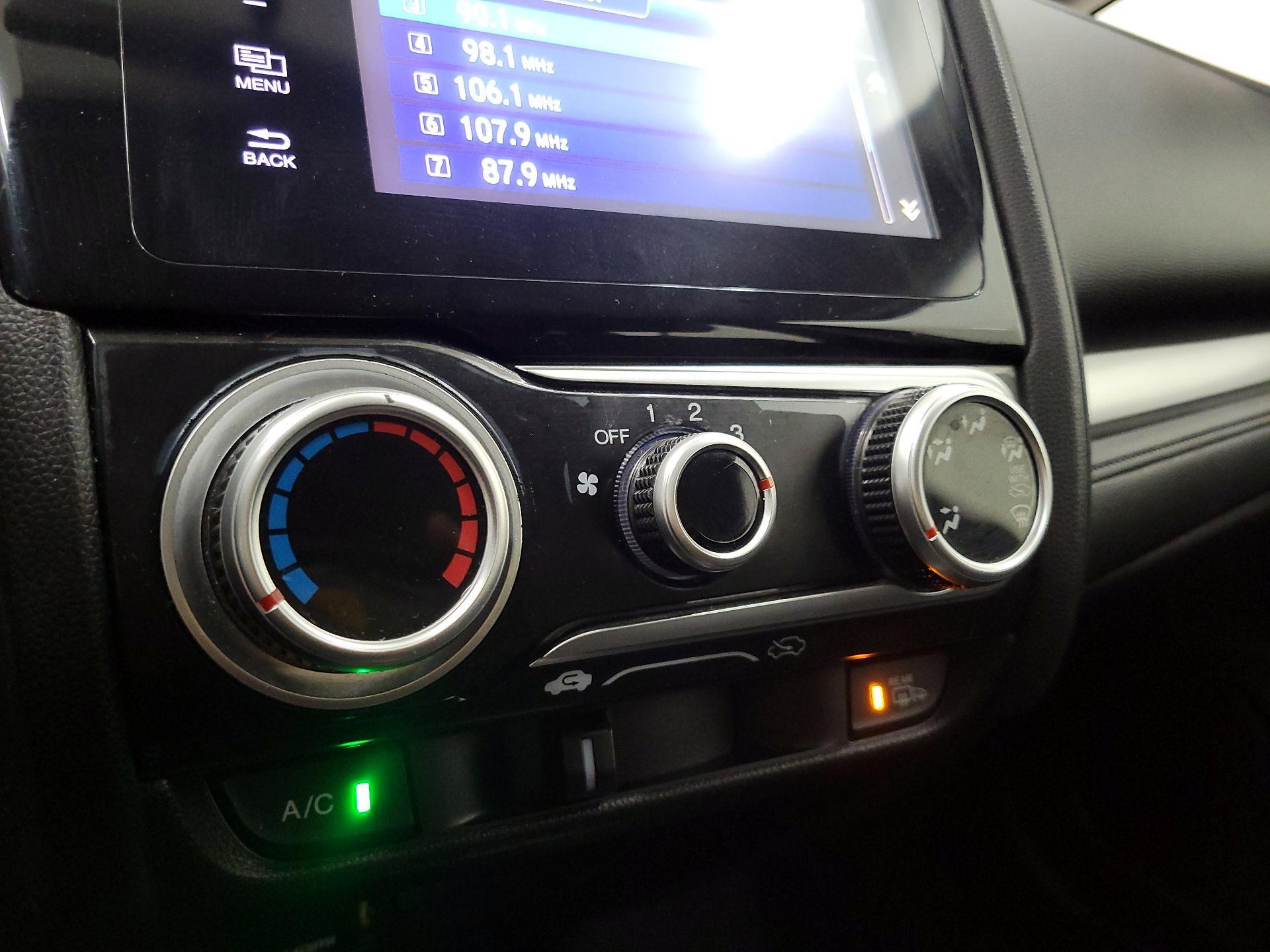 Thumbnail: 2016 Honda Fit - 16