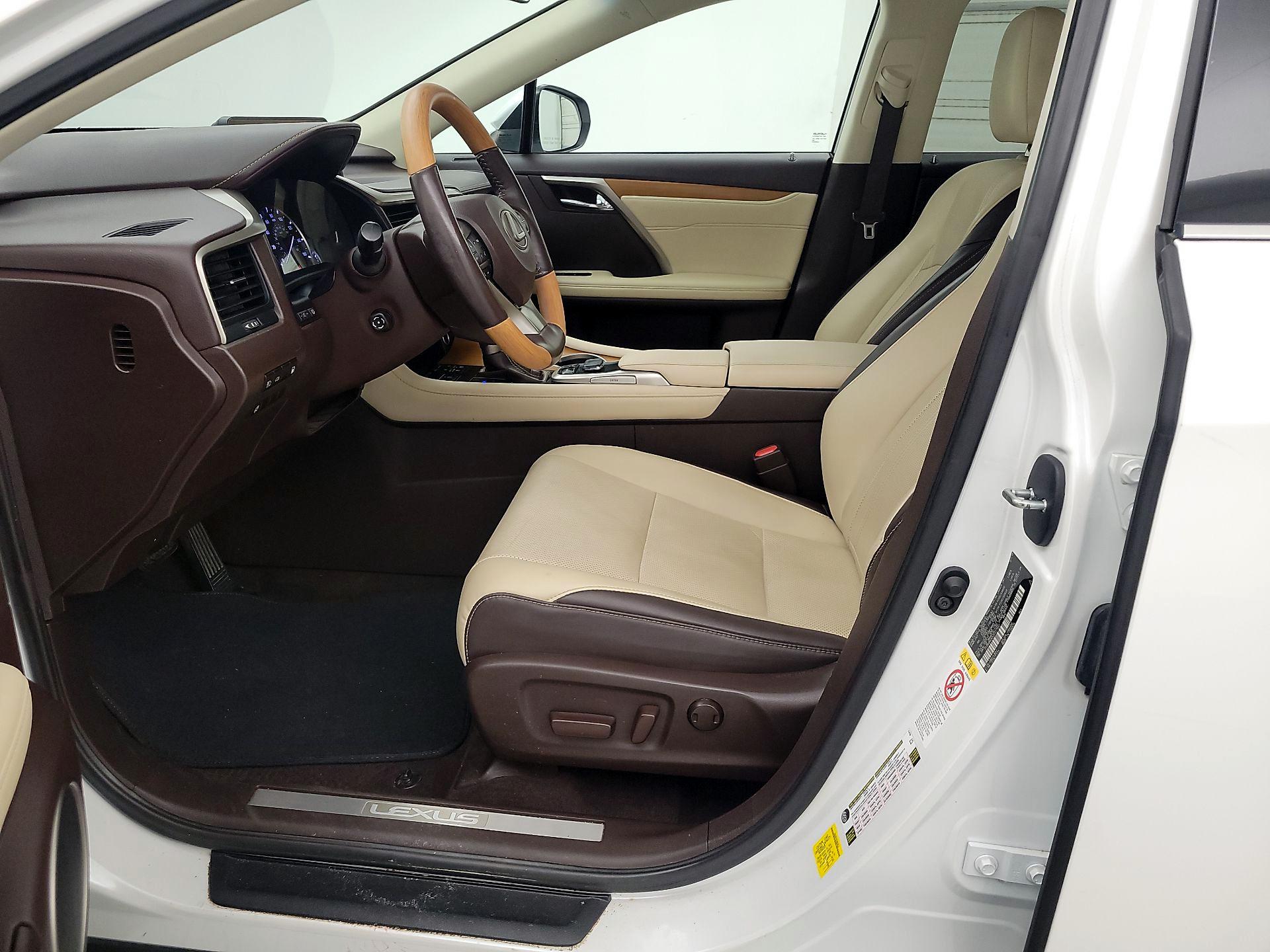 Thumbnail: 2018 Lexus RX - 11