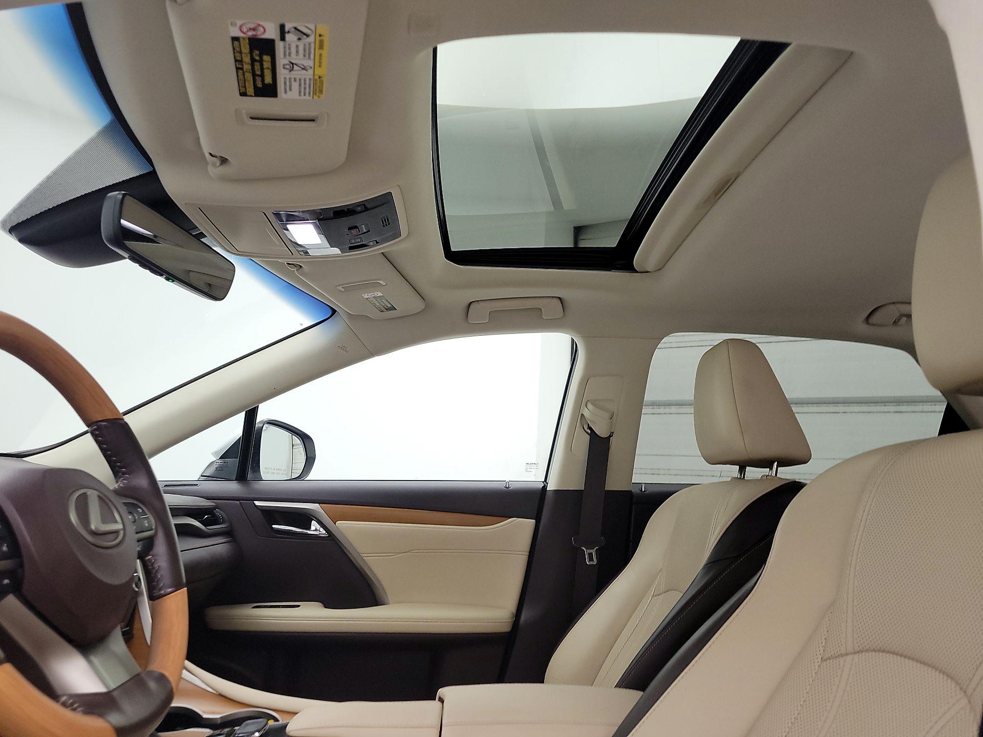 Thumbnail: 2018 Lexus RX - 20