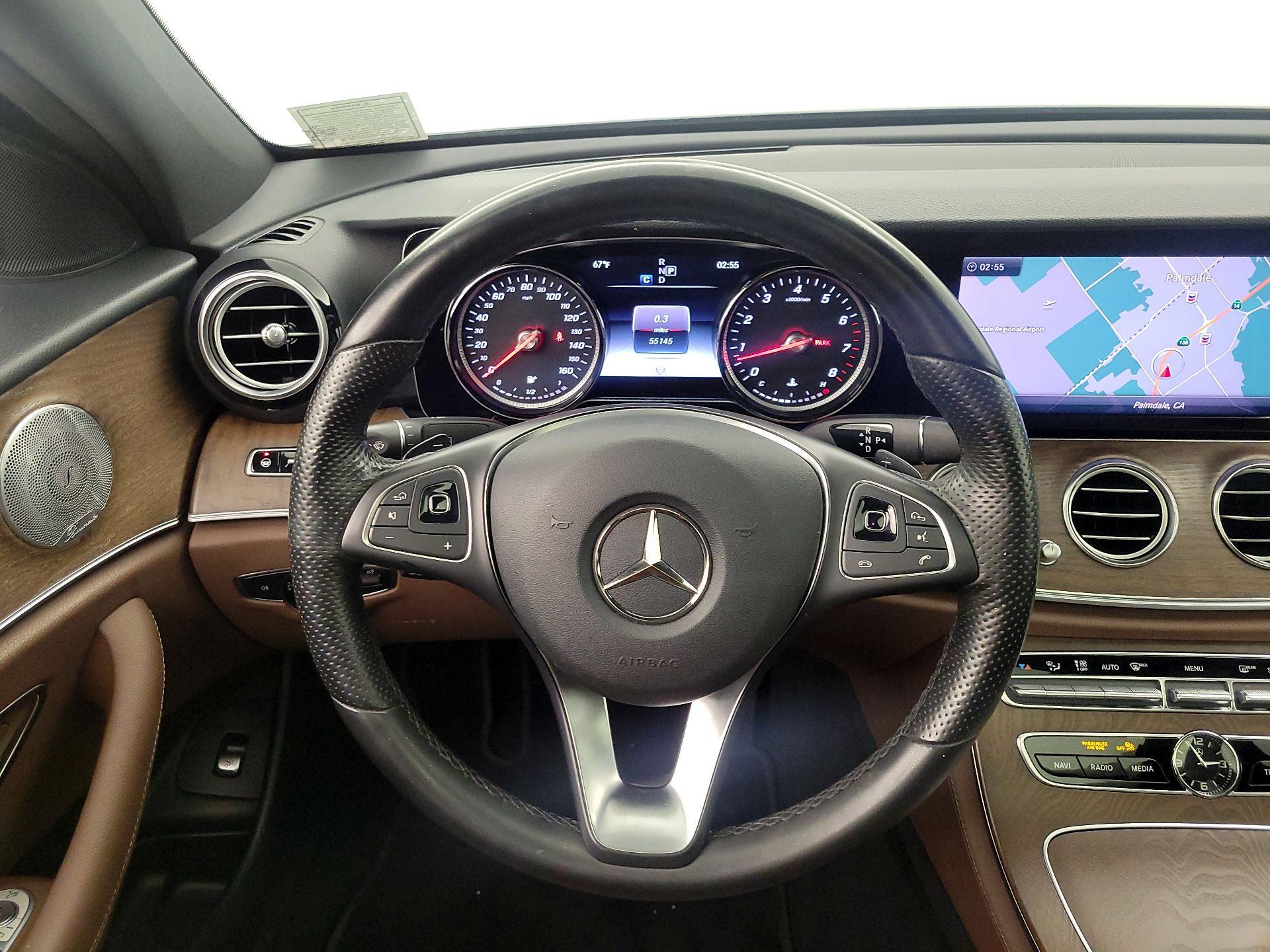 Thumbnail: 2018 Mercedes-Benz E-Class - 10