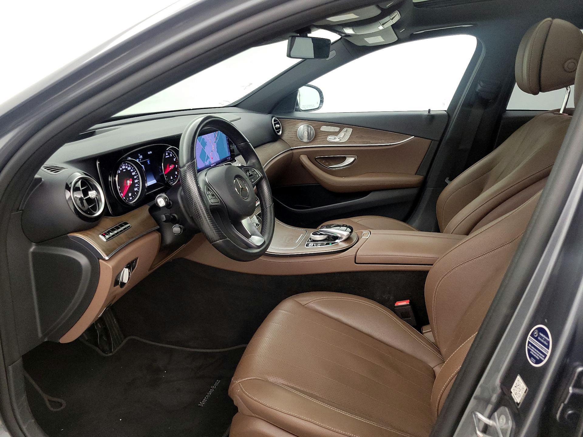 Thumbnail: 2018 Mercedes-Benz E-Class - 11