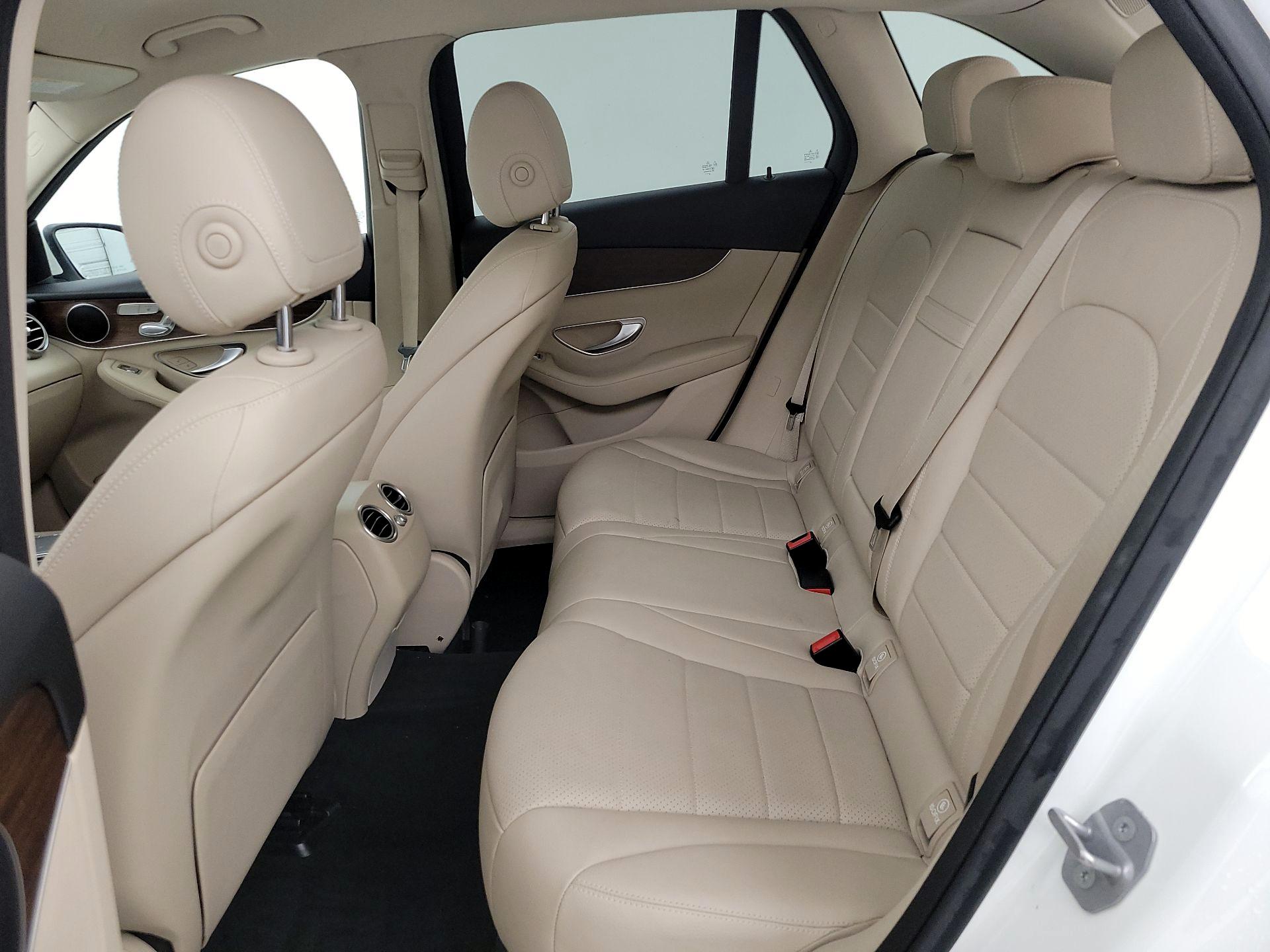 Thumbnail: 2021 Mercedes-Benz GLC - 19