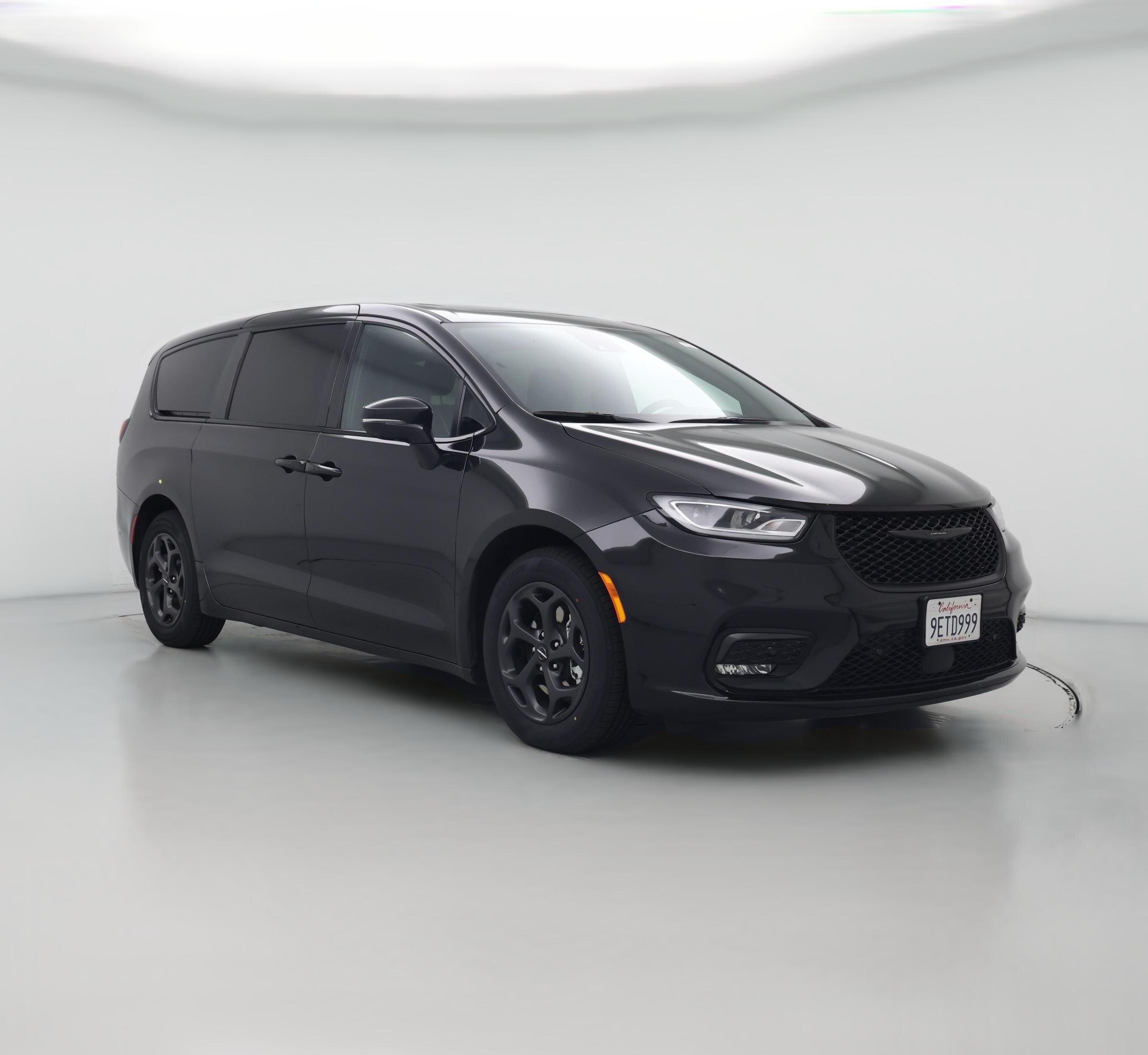 Thumbnail: 2022 Chrysler Pacifica - 1