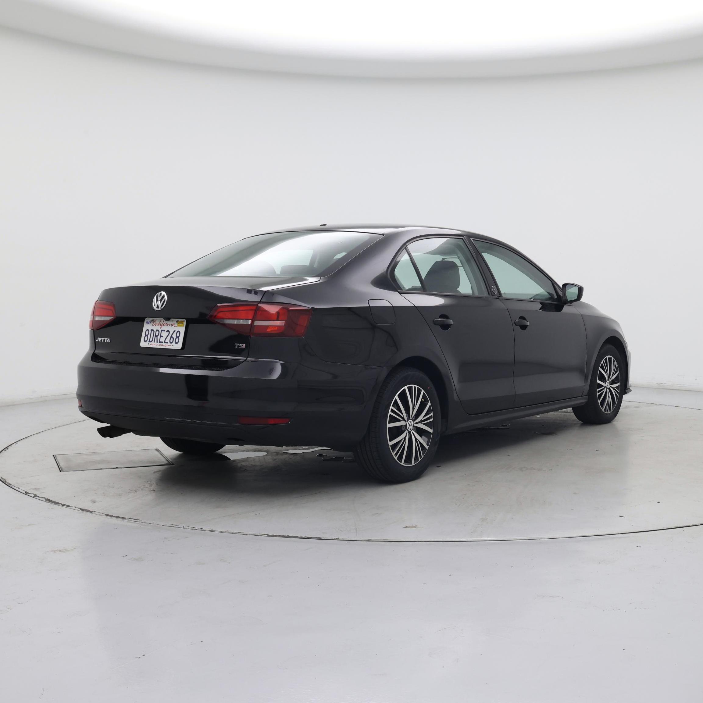 Thumbnail: 2018 Volkswagen Jetta - 8
