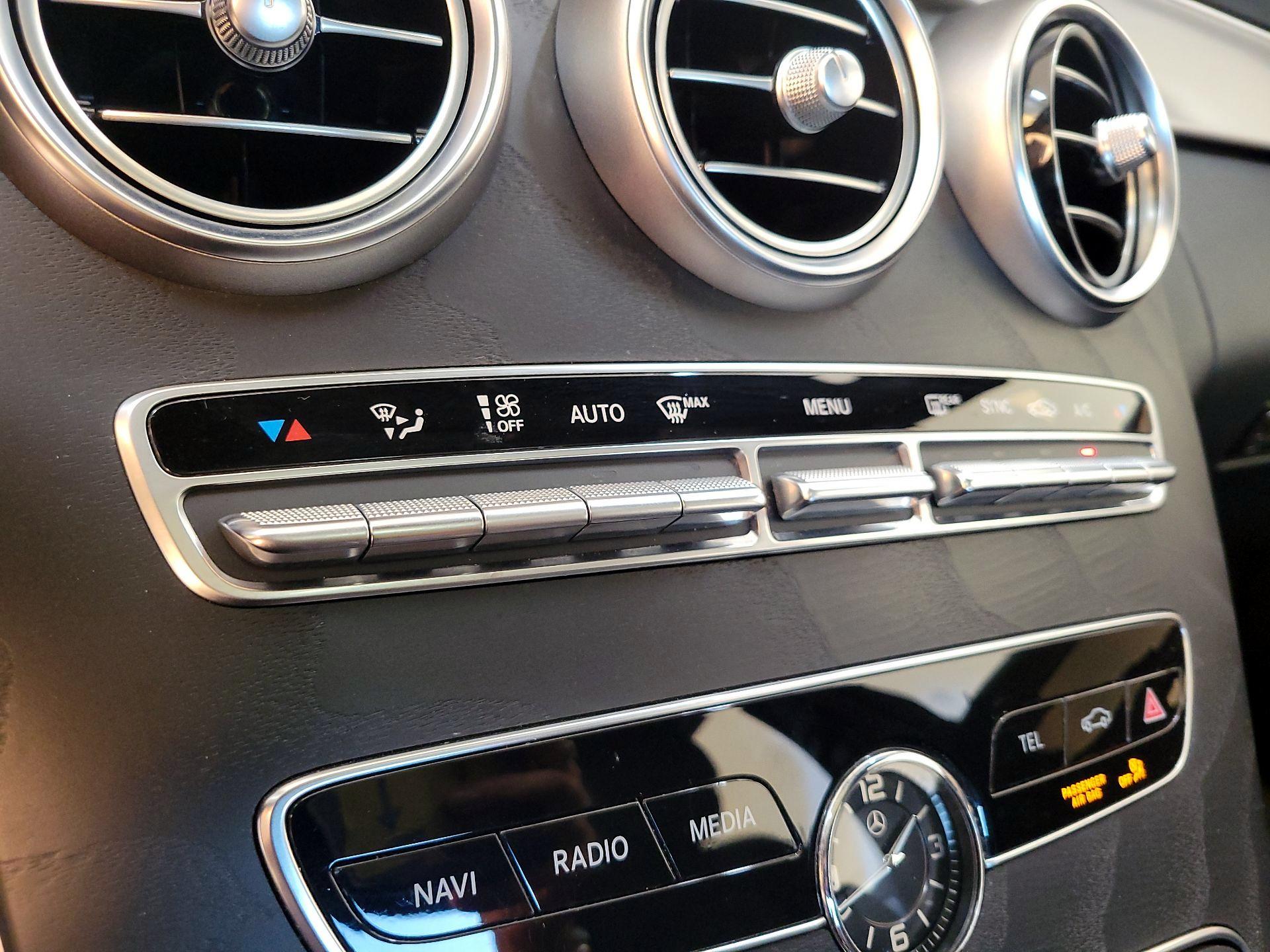 Thumbnail: 2021 Mercedes-Benz C-Class - 16