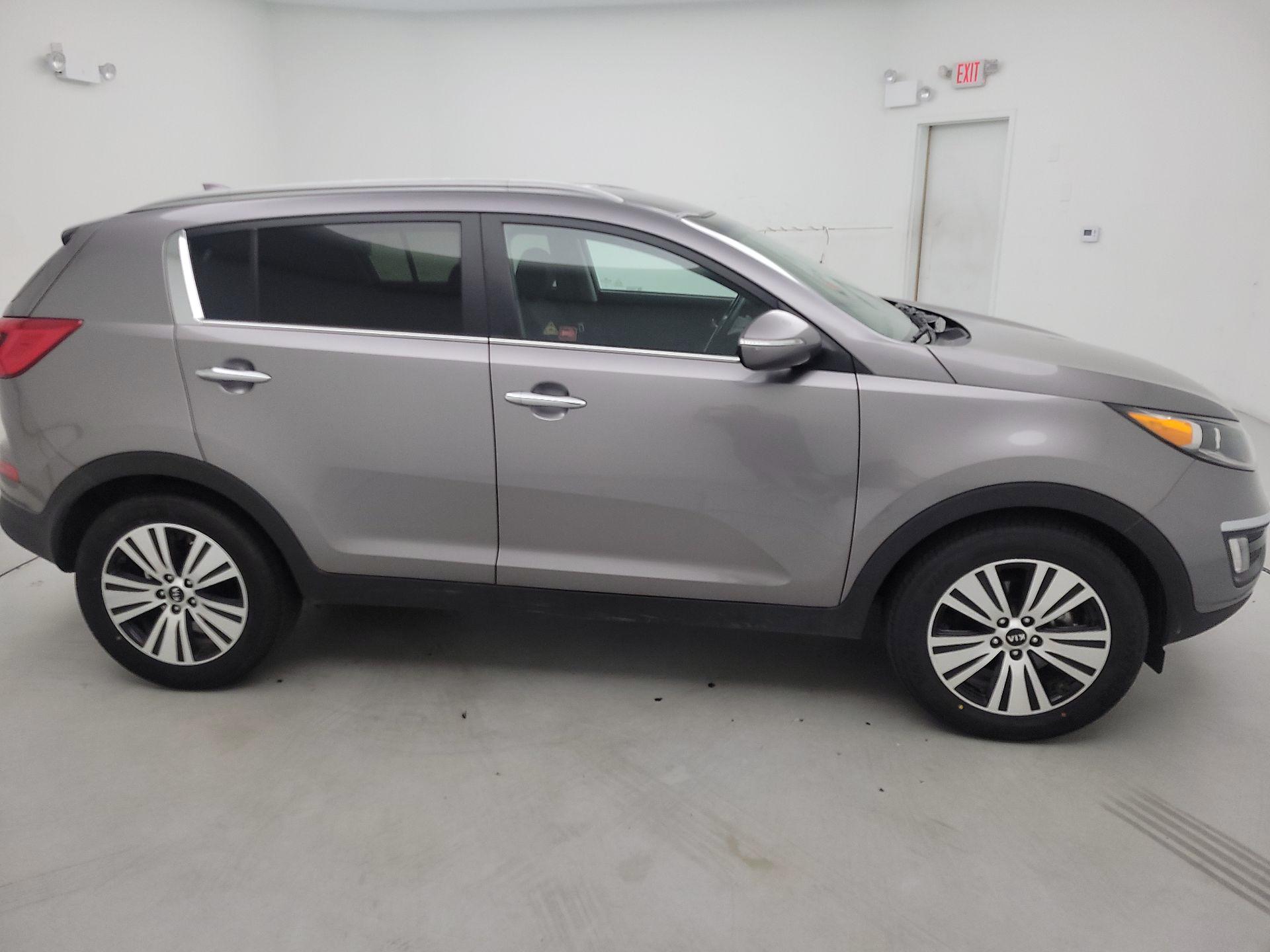 Thumbnail: 2014 Kia Sportage - 4