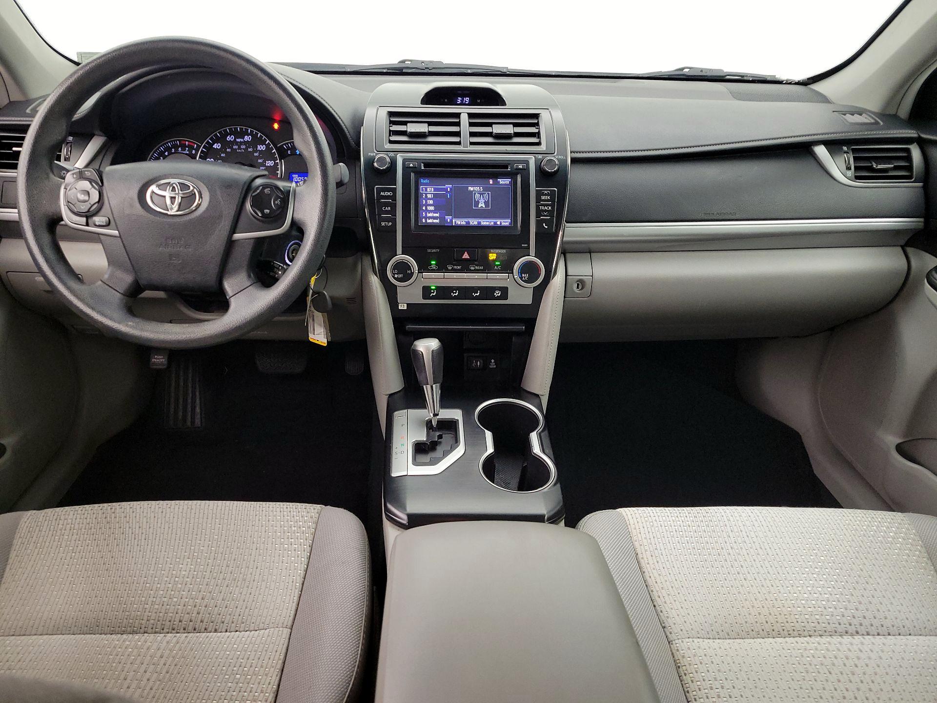 Thumbnail: 2014 Toyota Camry - 9