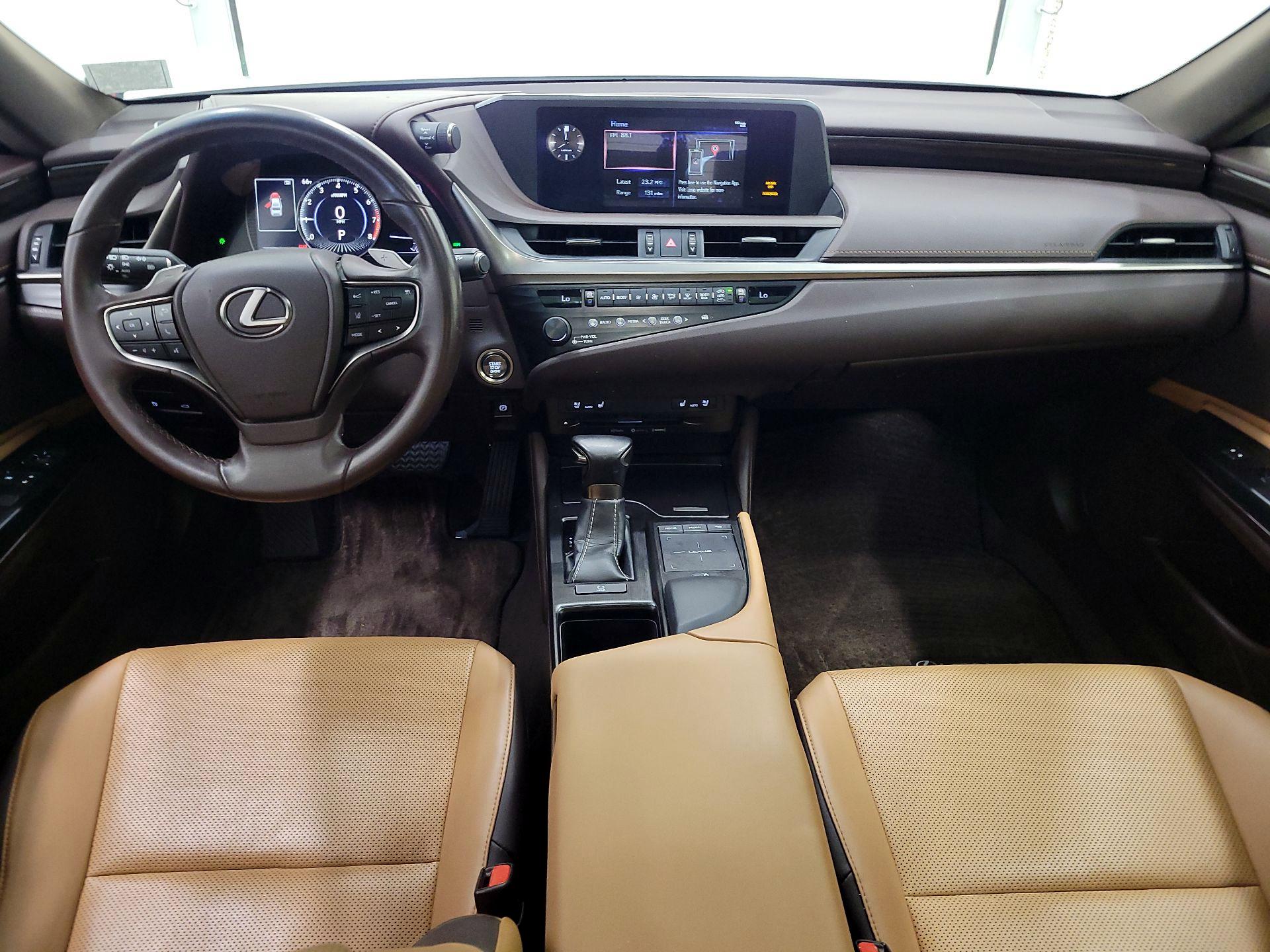 Thumbnail: 2019 Lexus ES - 9