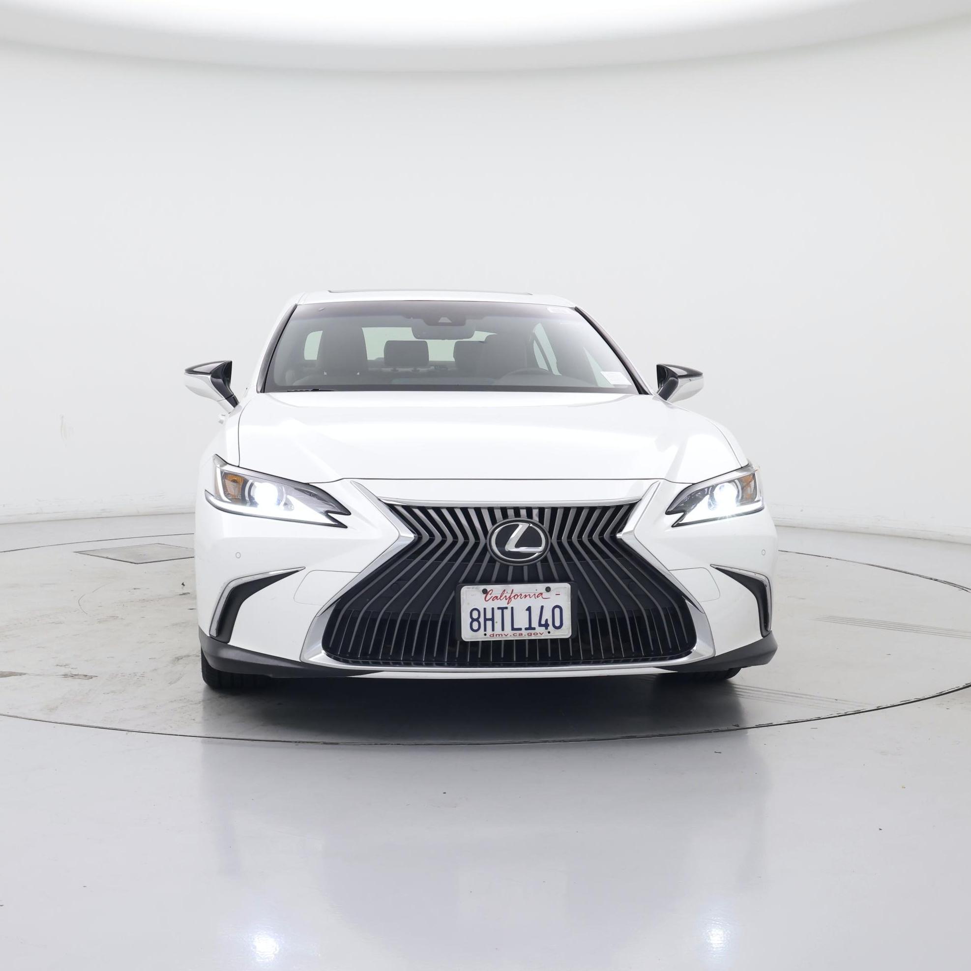 Thumbnail: 2019 Lexus ES - 5