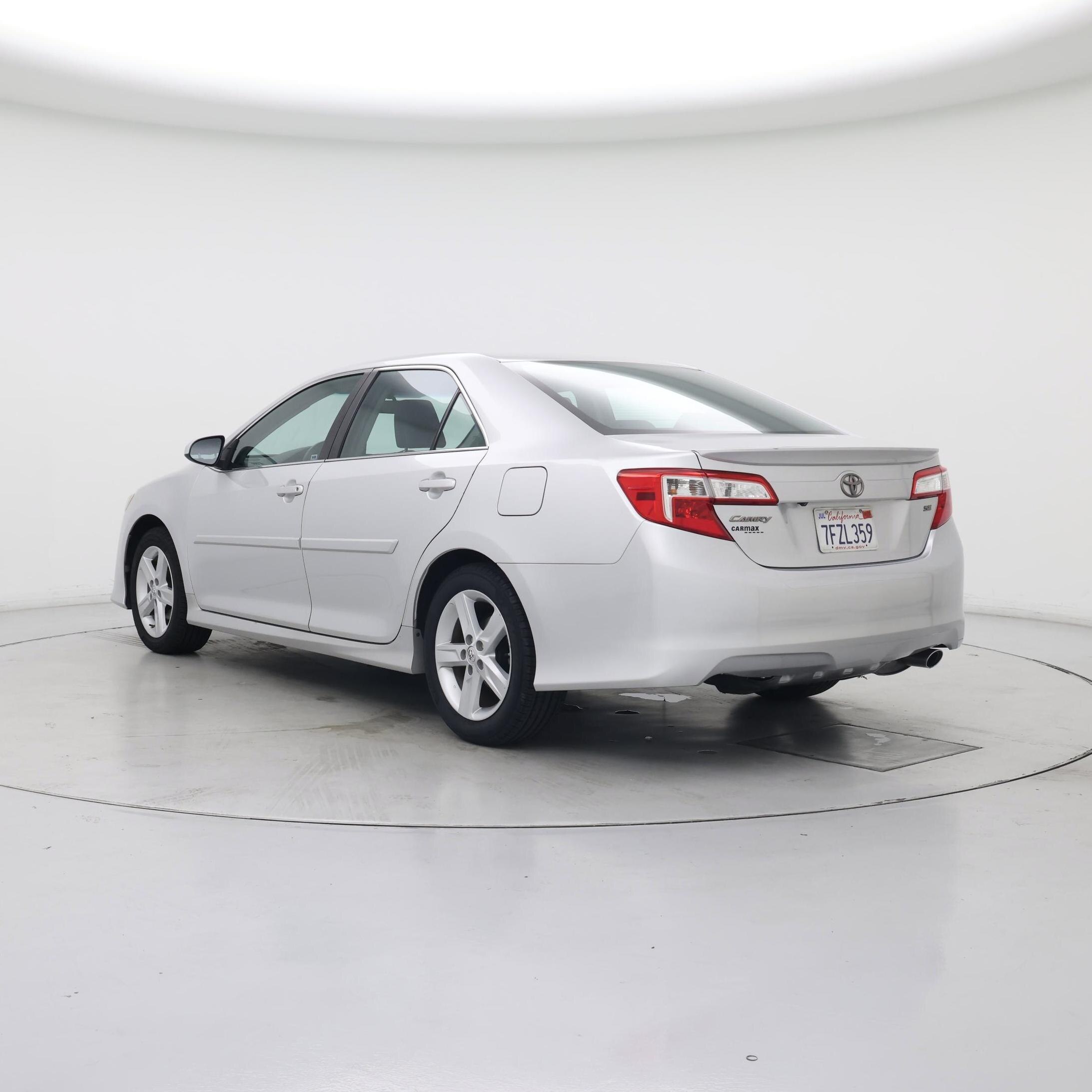 Thumbnail: 2014 Toyota Camry - 2