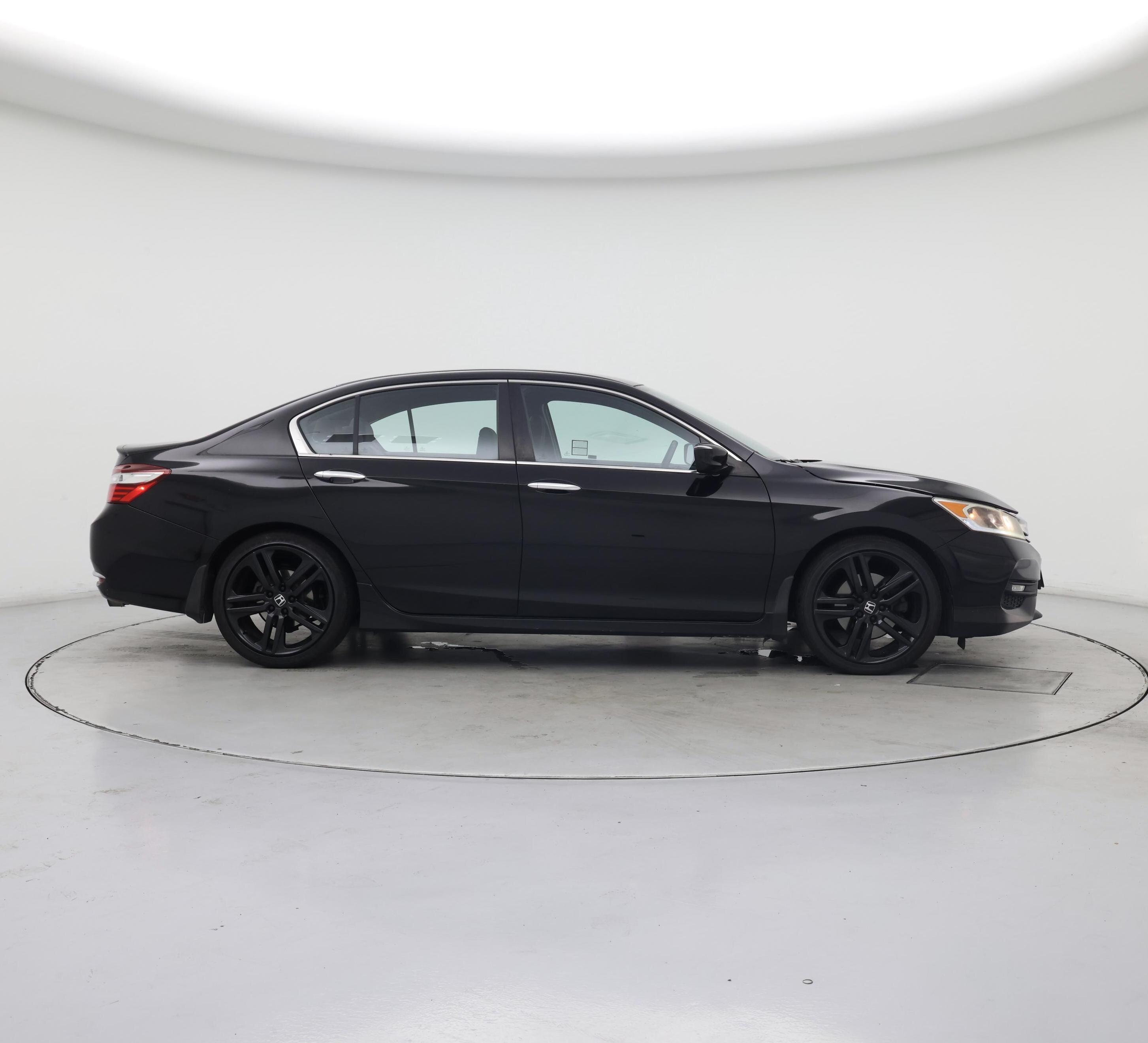 Thumbnail: 2016 Honda Accord - 7