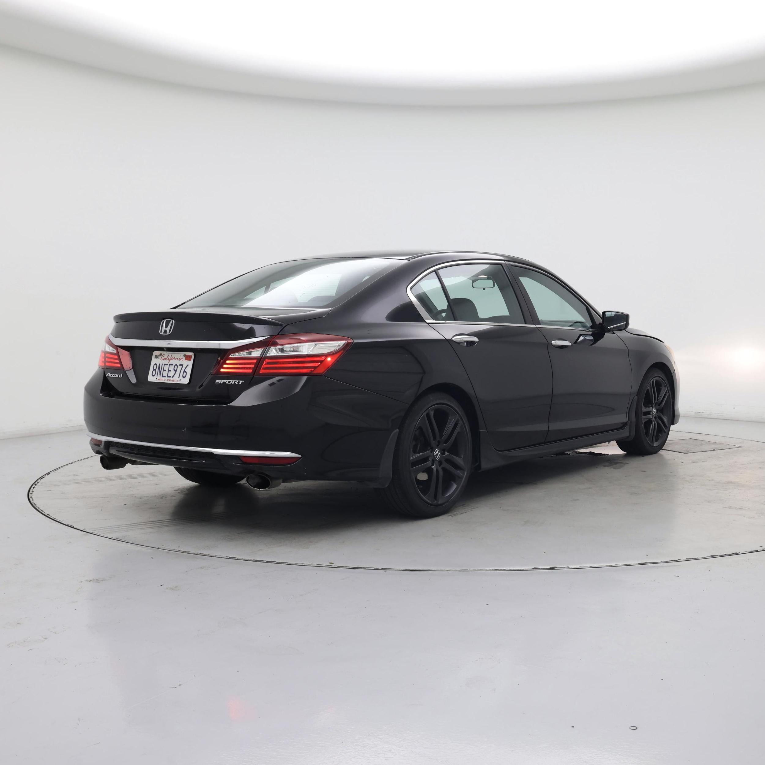 Thumbnail: 2016 Honda Accord - 8