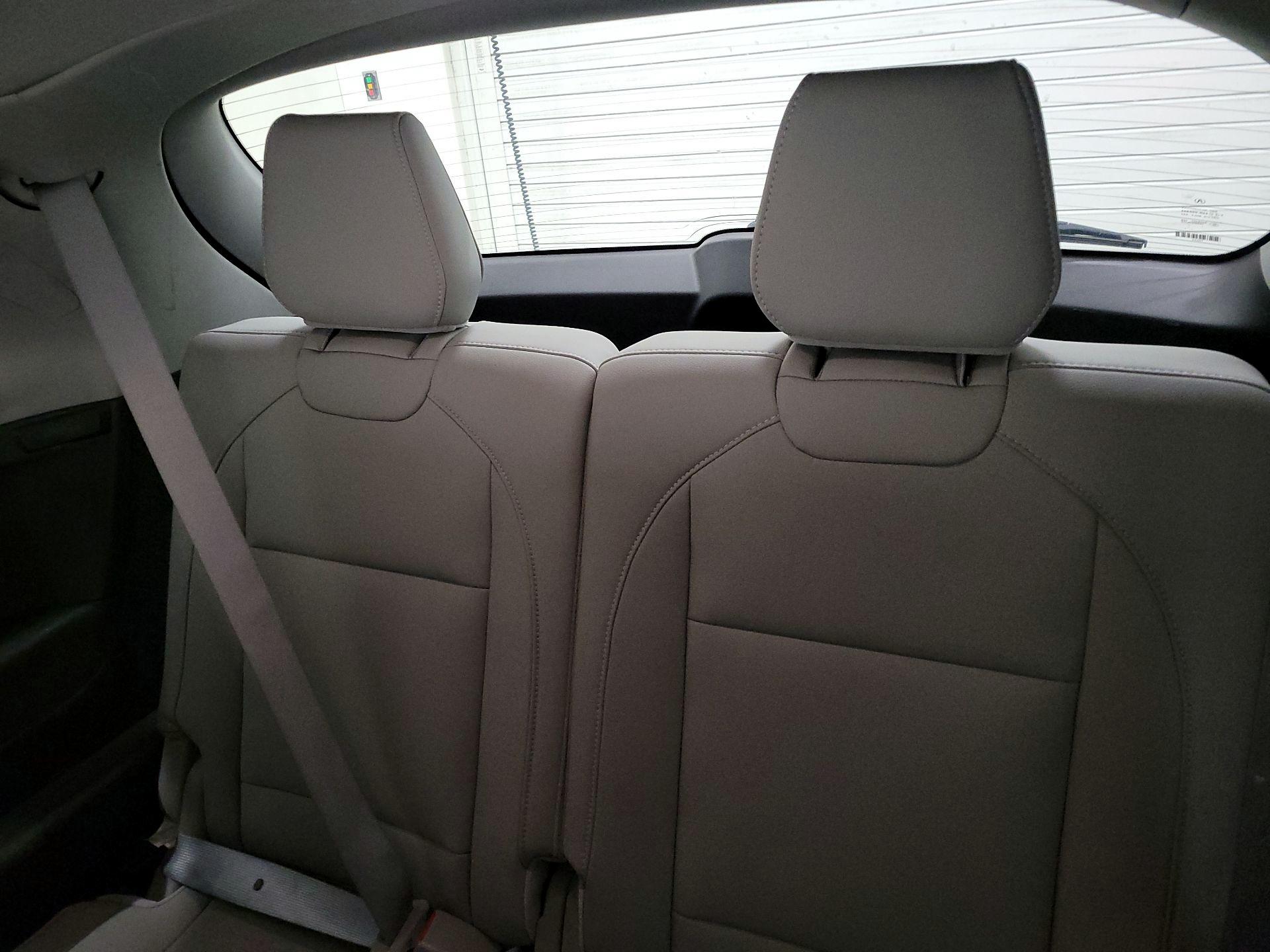 Thumbnail: 2016 Acura MDX - 19
