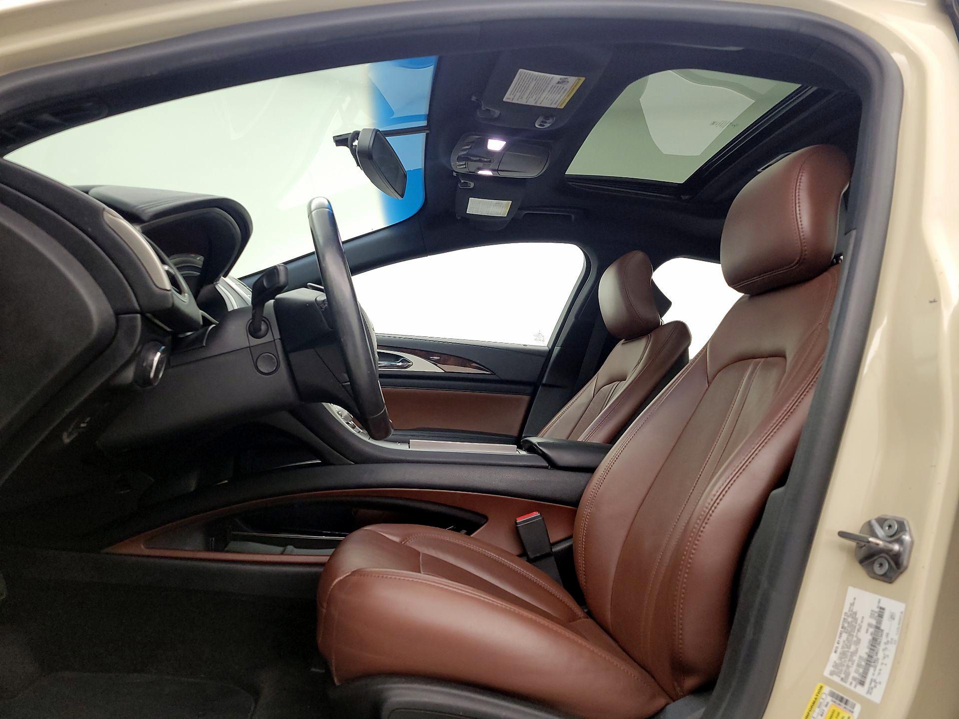 Thumbnail: 2018 Lincoln MKZ - 20