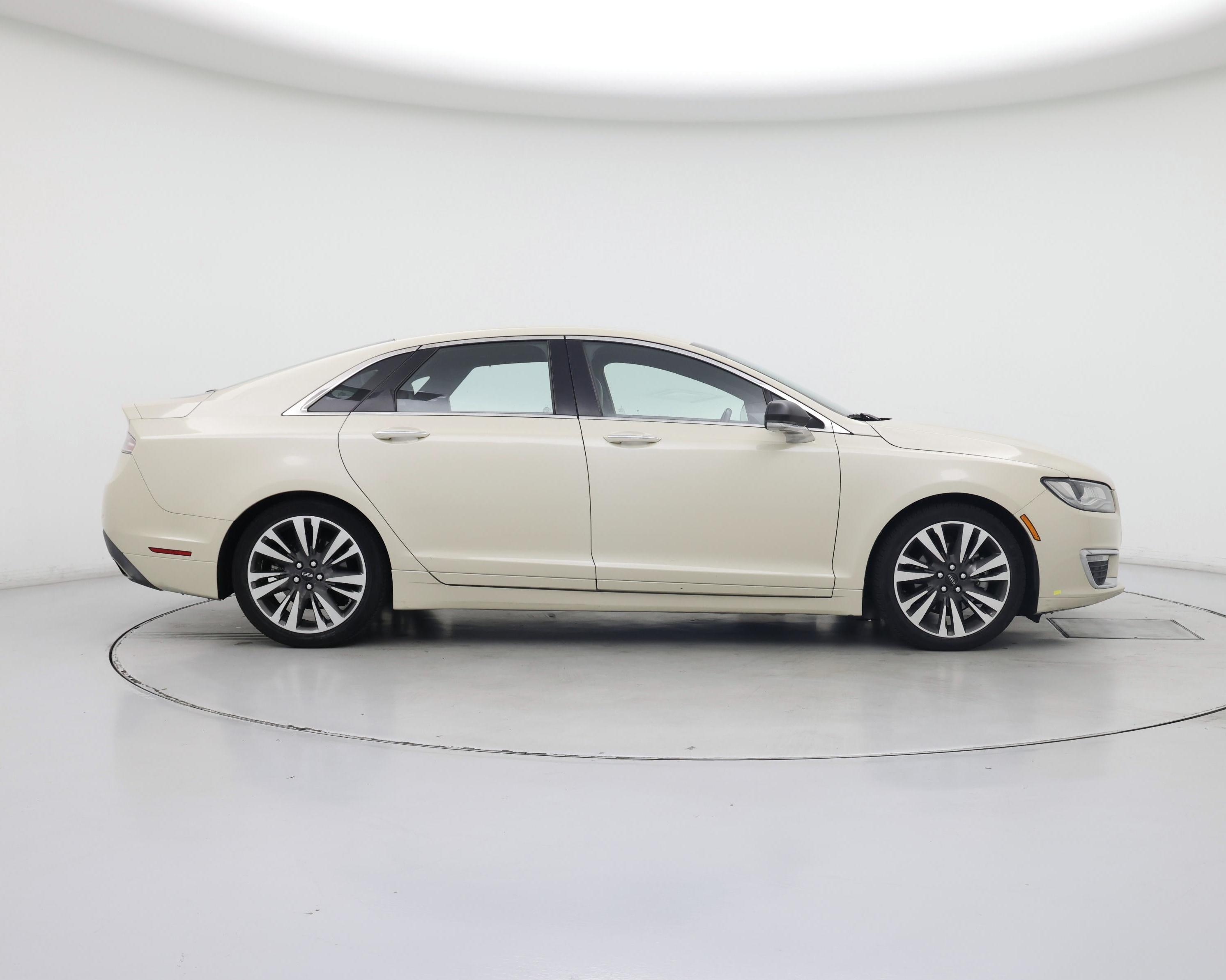 Thumbnail: 2018 Lincoln MKZ - 7