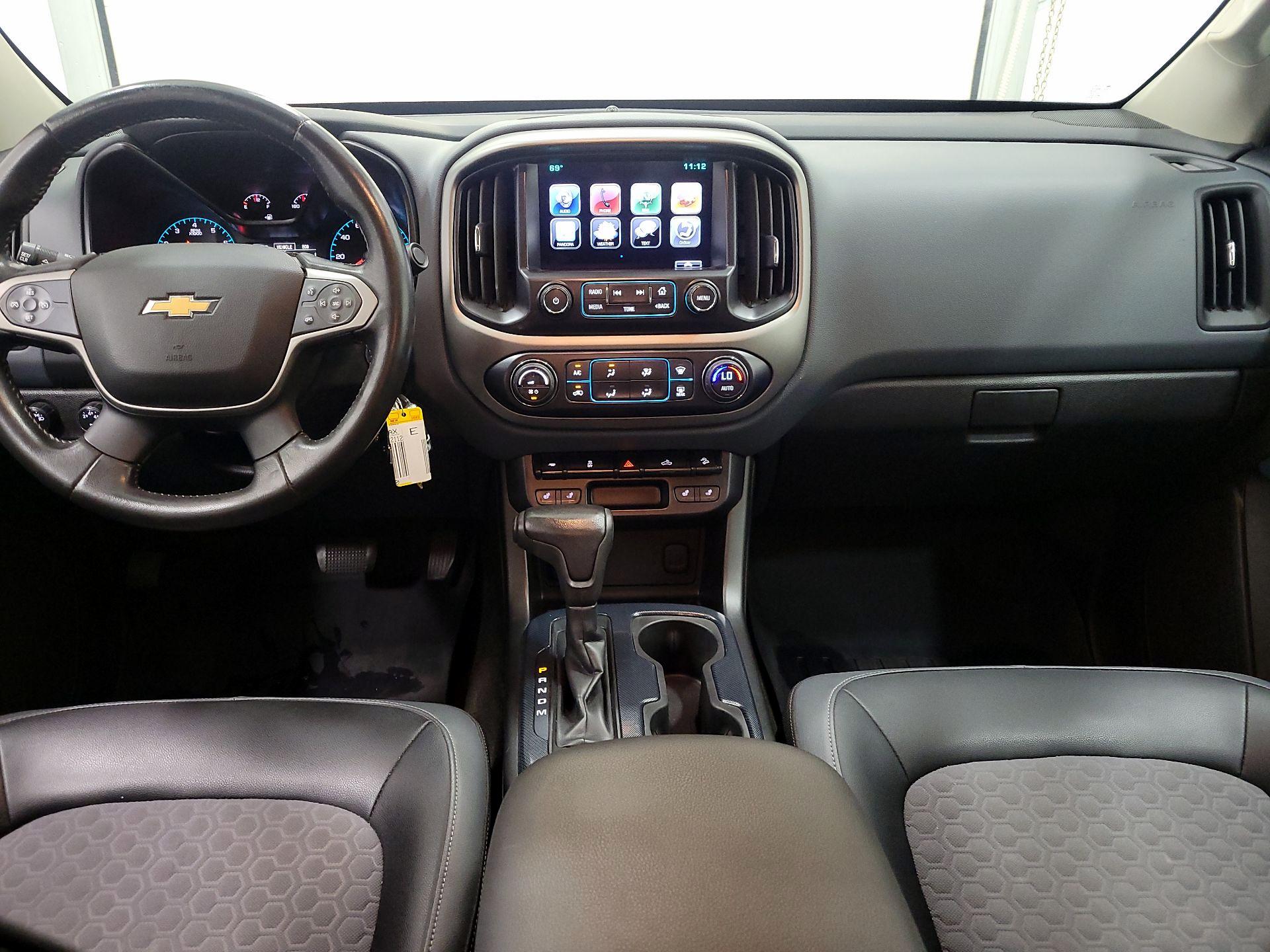 Thumbnail: 2015 Chevrolet Colorado - 9