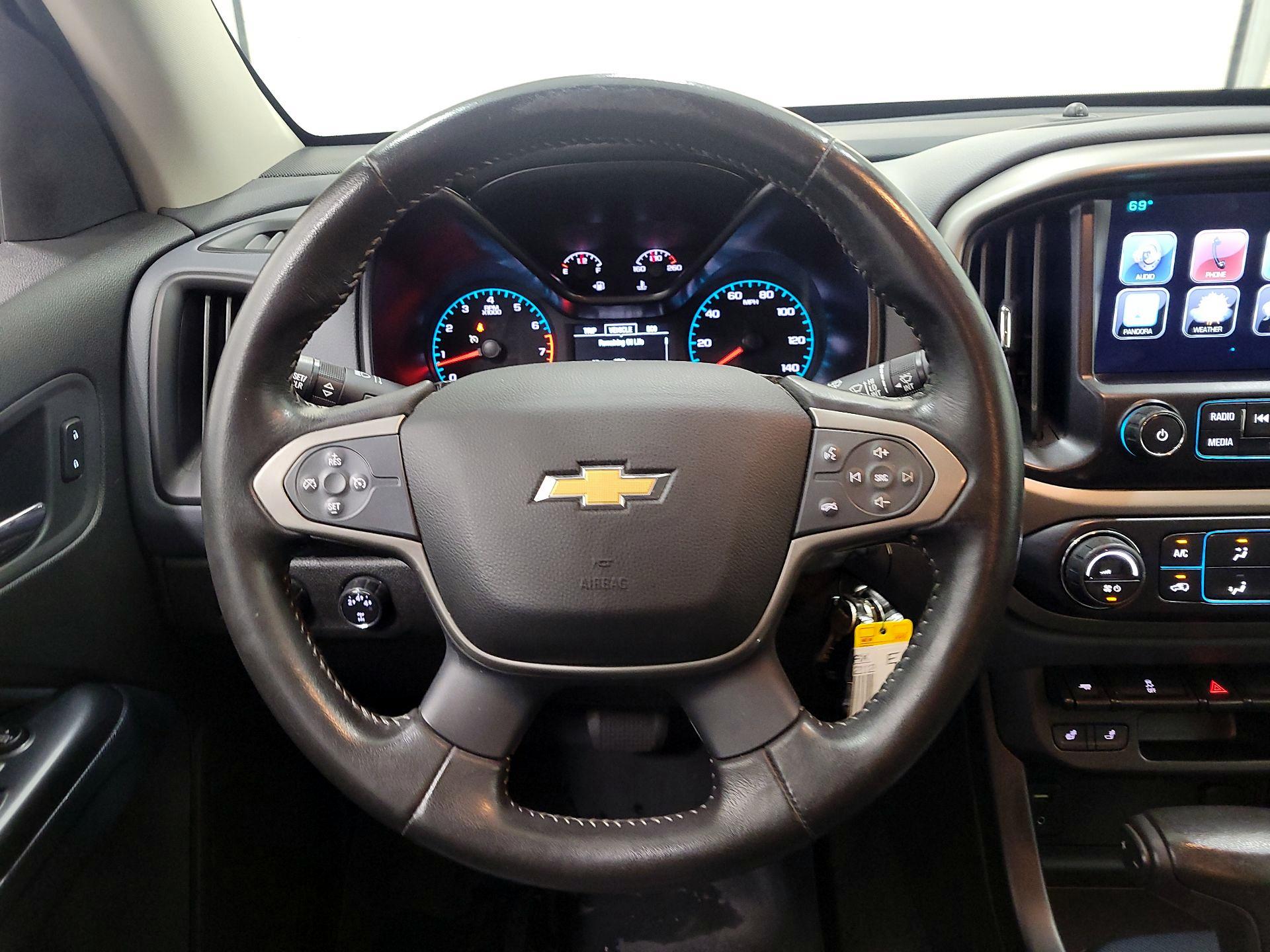 Thumbnail: 2015 Chevrolet Colorado - 10