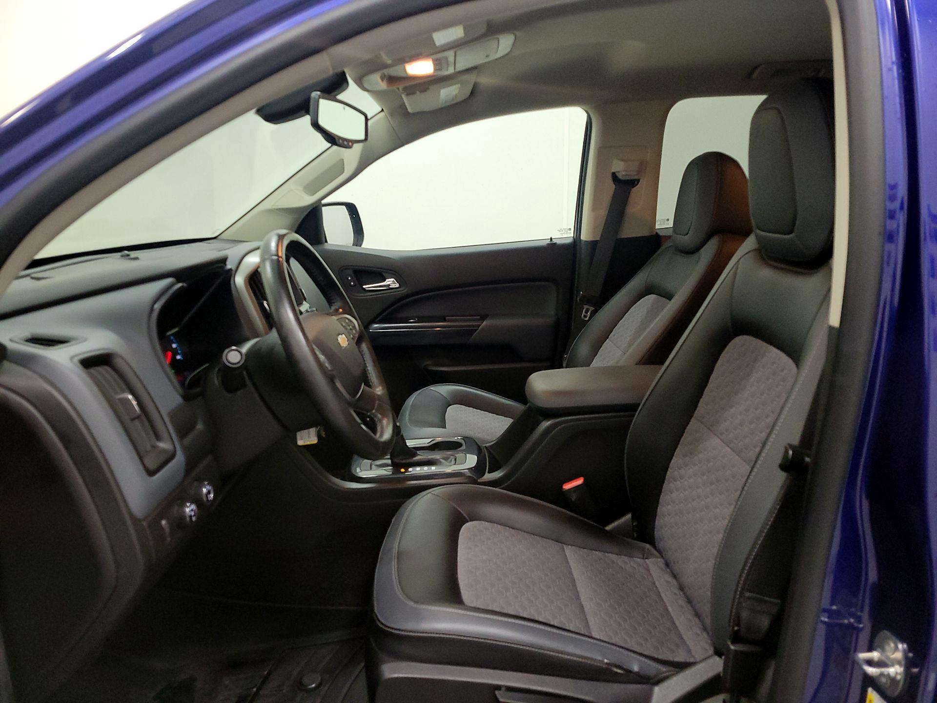 Thumbnail: 2015 Chevrolet Colorado - 11