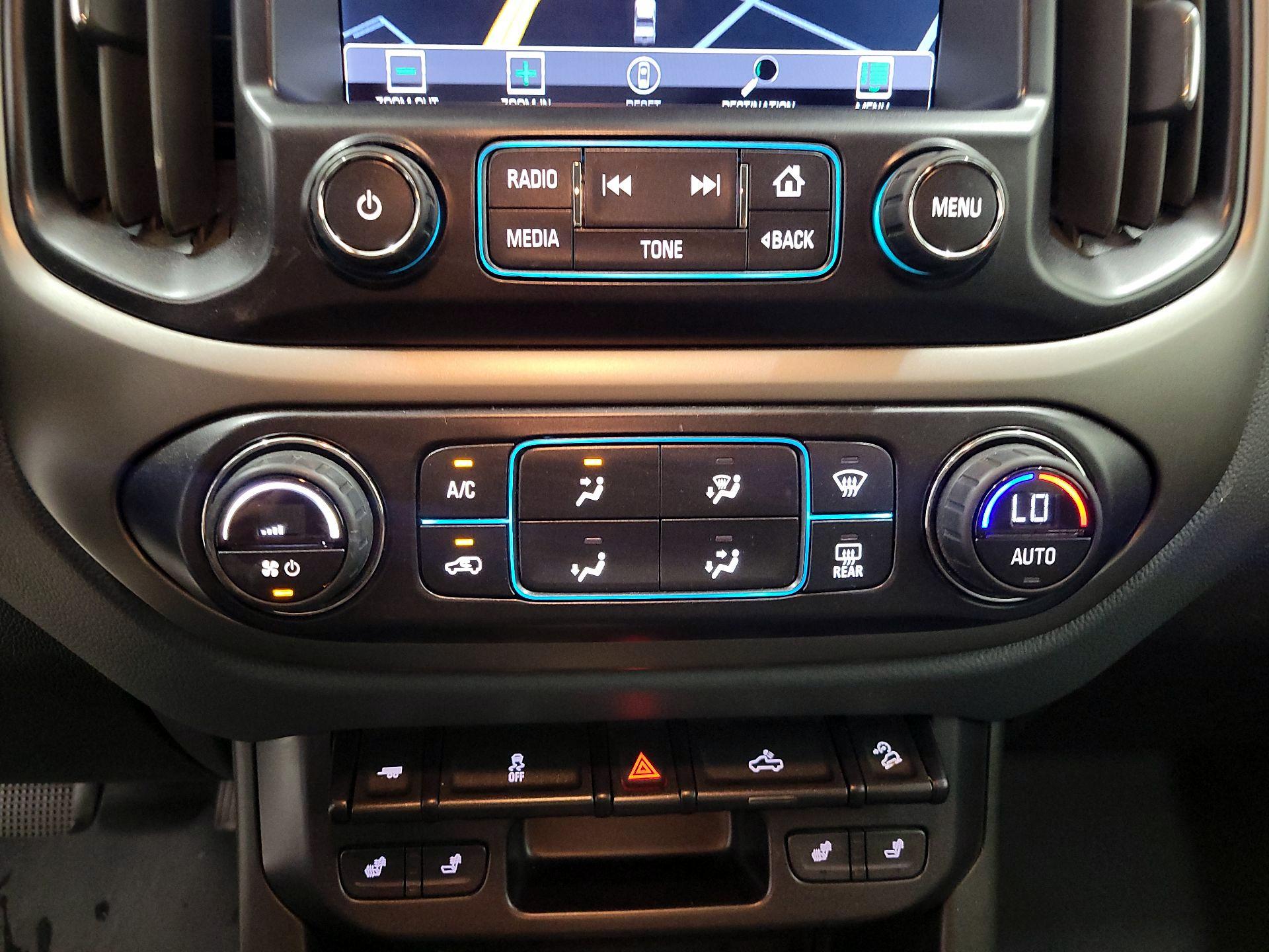 Thumbnail: 2015 Chevrolet Colorado - 16