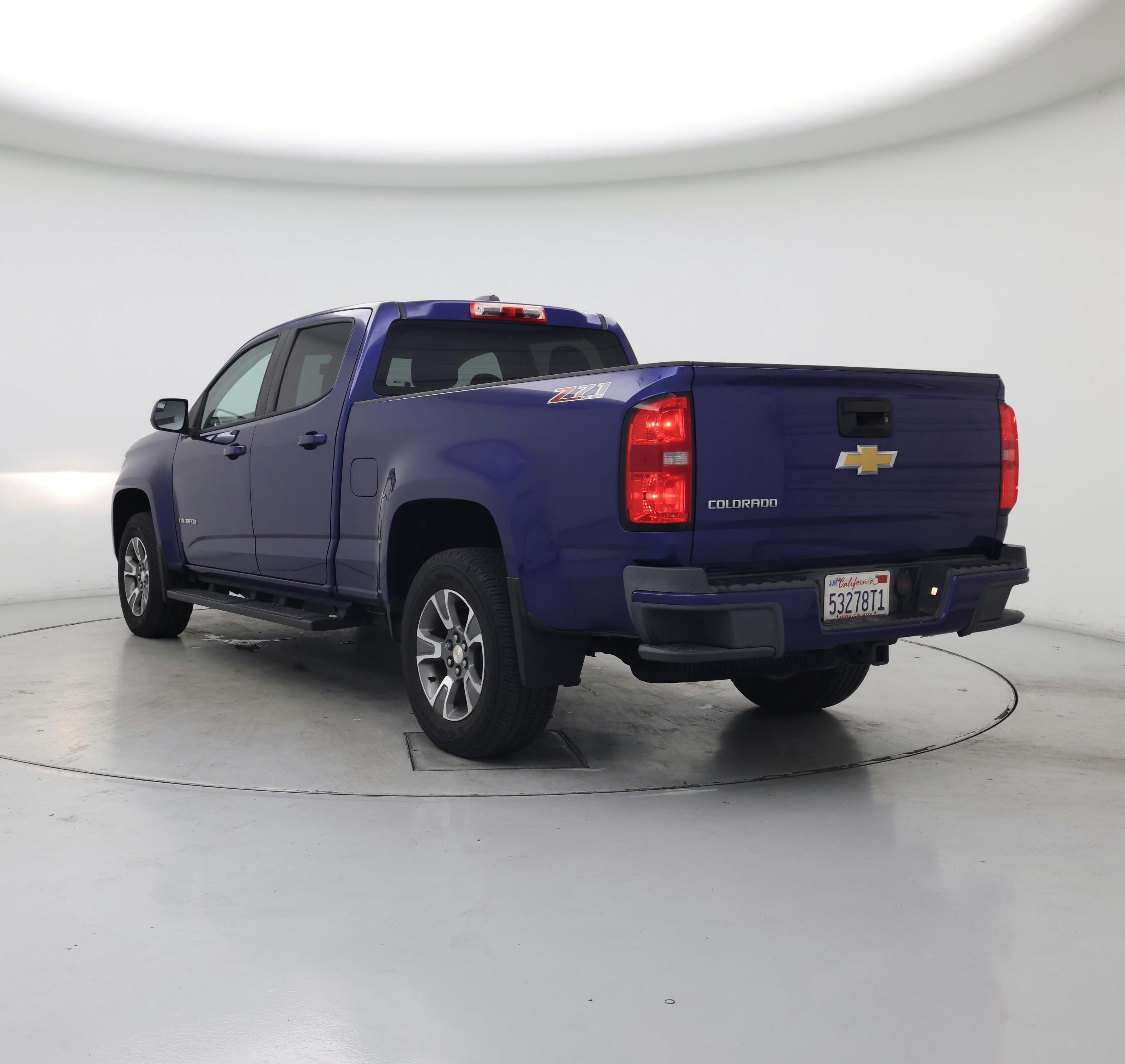 Thumbnail: 2015 Chevrolet Colorado - 2