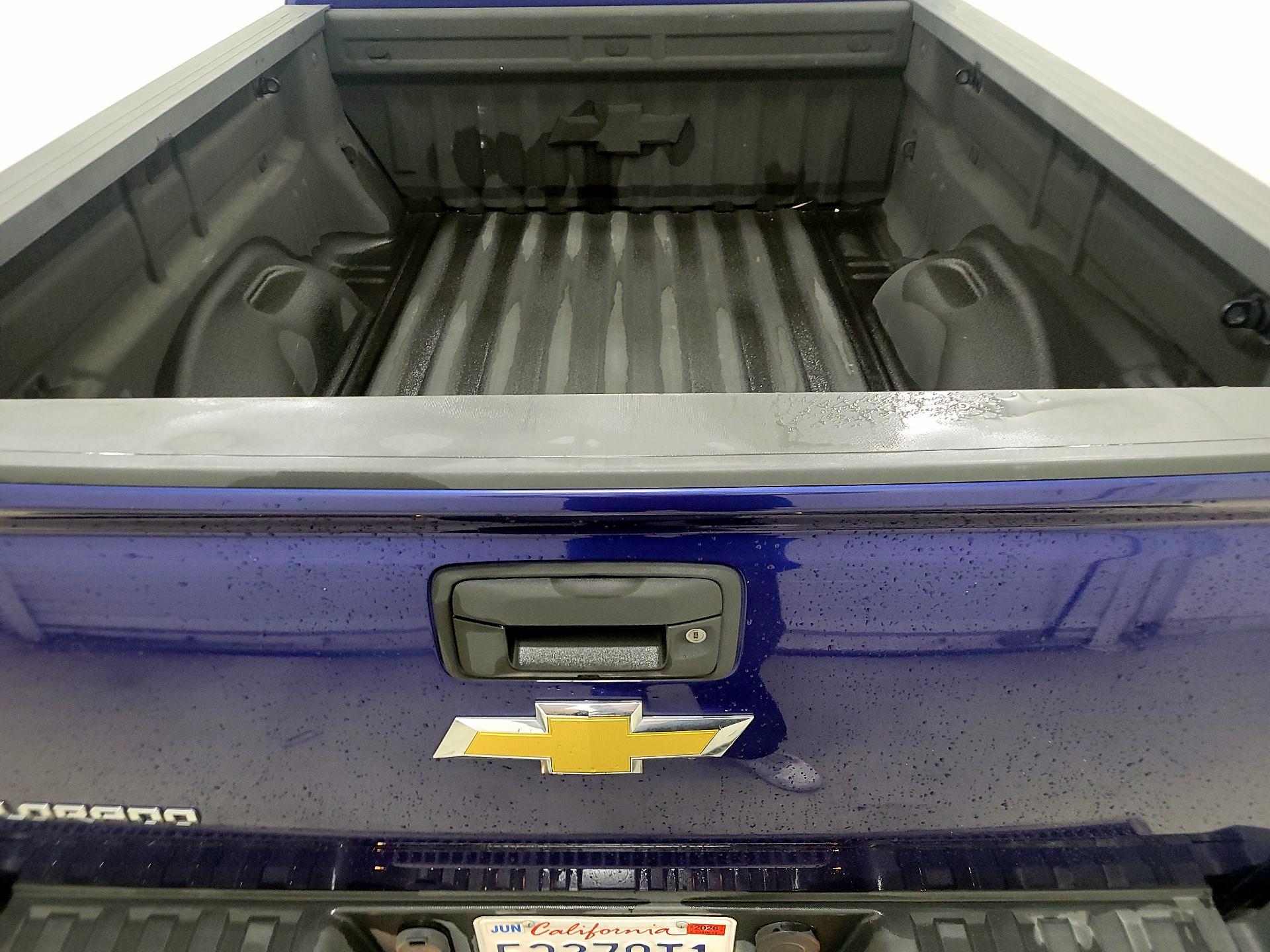 Thumbnail: 2015 Chevrolet Colorado - 20