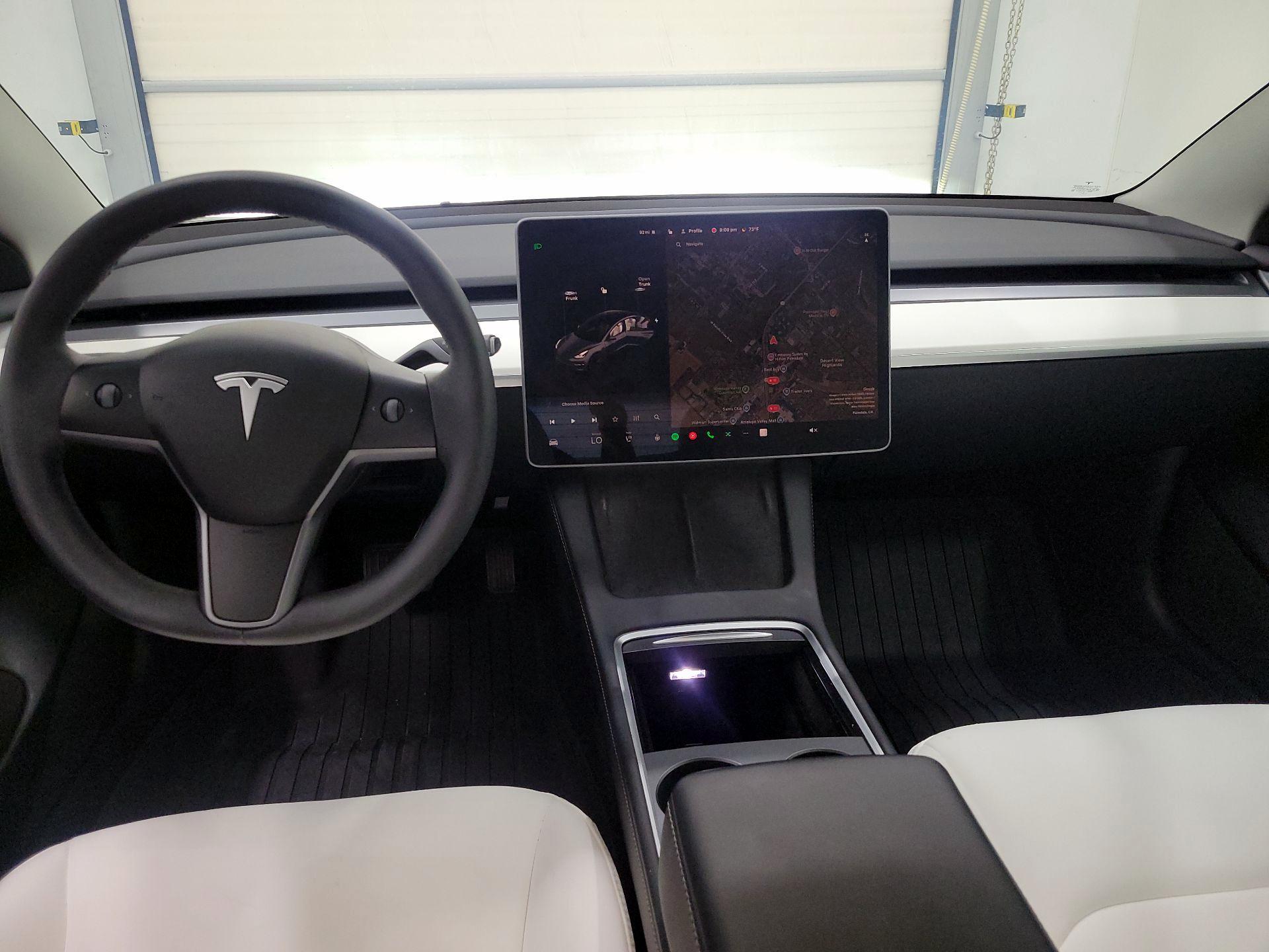 Thumbnail: 2023 Tesla Model 3 - 9